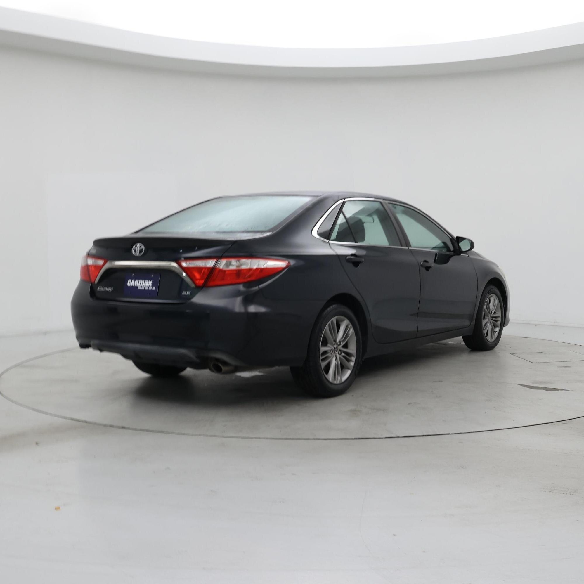 Thumbnail: 2016 Toyota Camry - 8