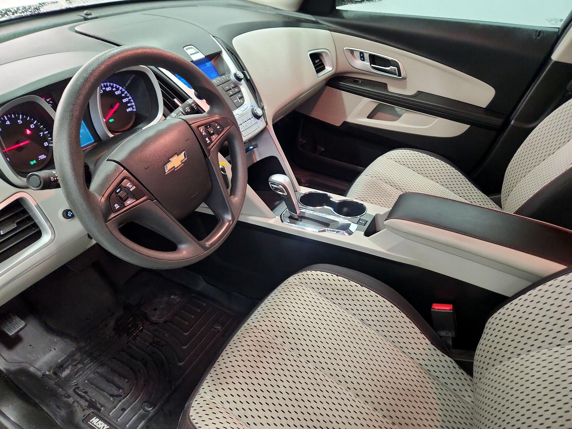 Thumbnail: 2015 Chevrolet Equinox - 11