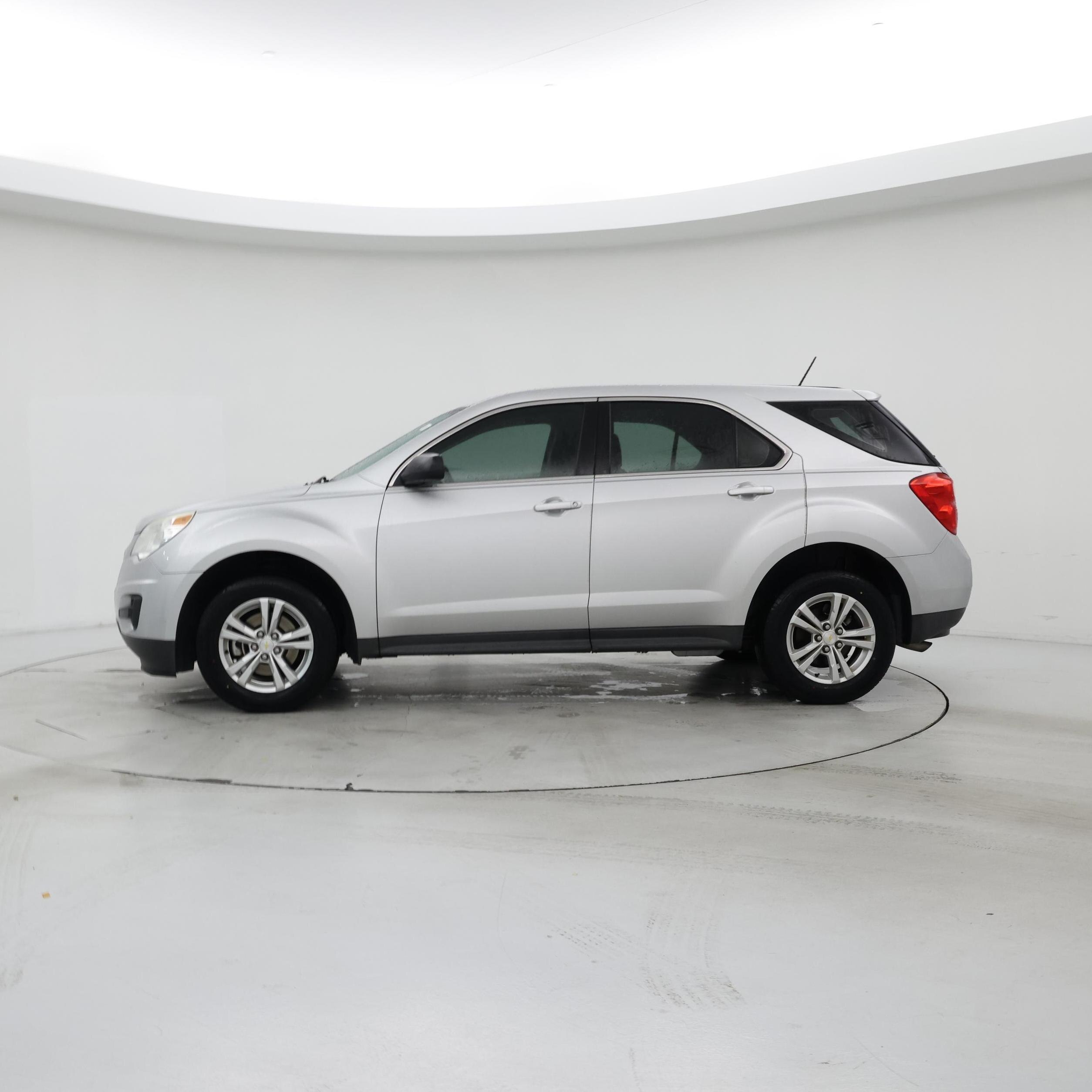 Thumbnail: 2015 Chevrolet Equinox - 3