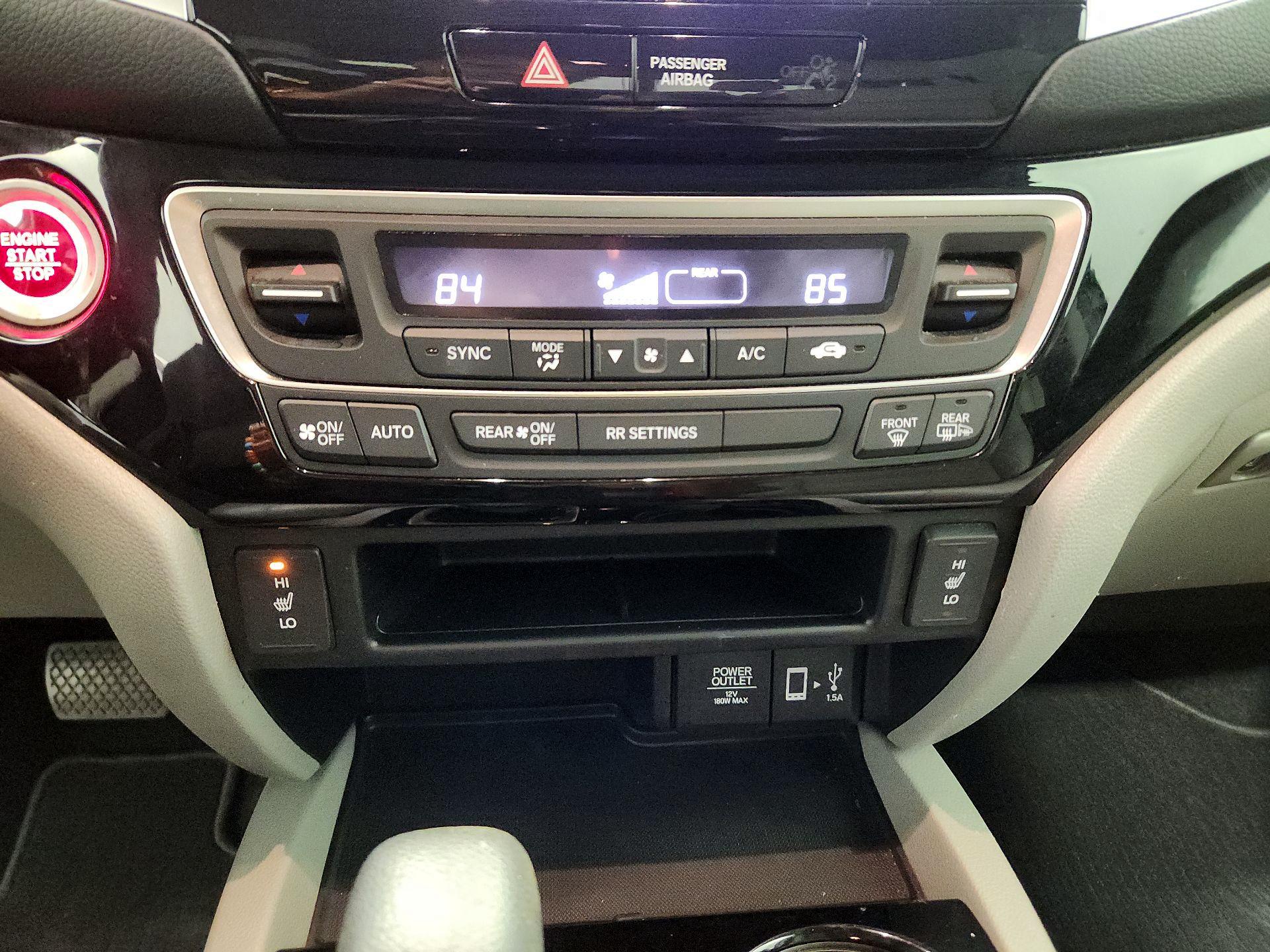 Thumbnail: 2019 Honda Ridgeline - 16