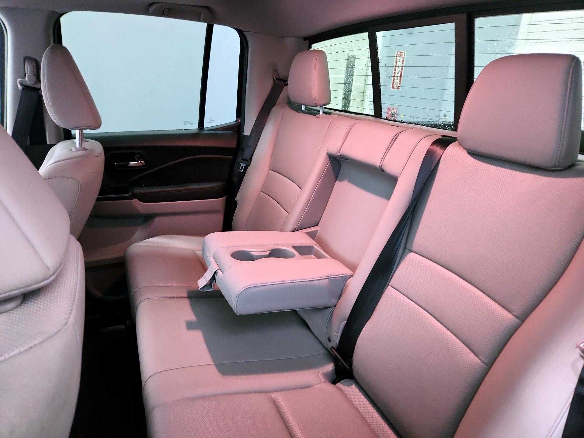 Thumbnail: 2019 Honda Ridgeline - 20