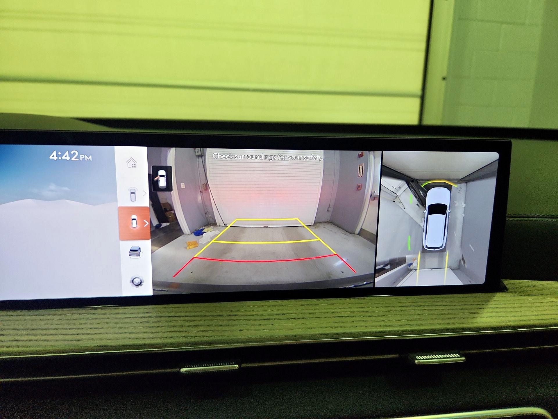 Thumbnail: 2025 Genesis GV80 - 14