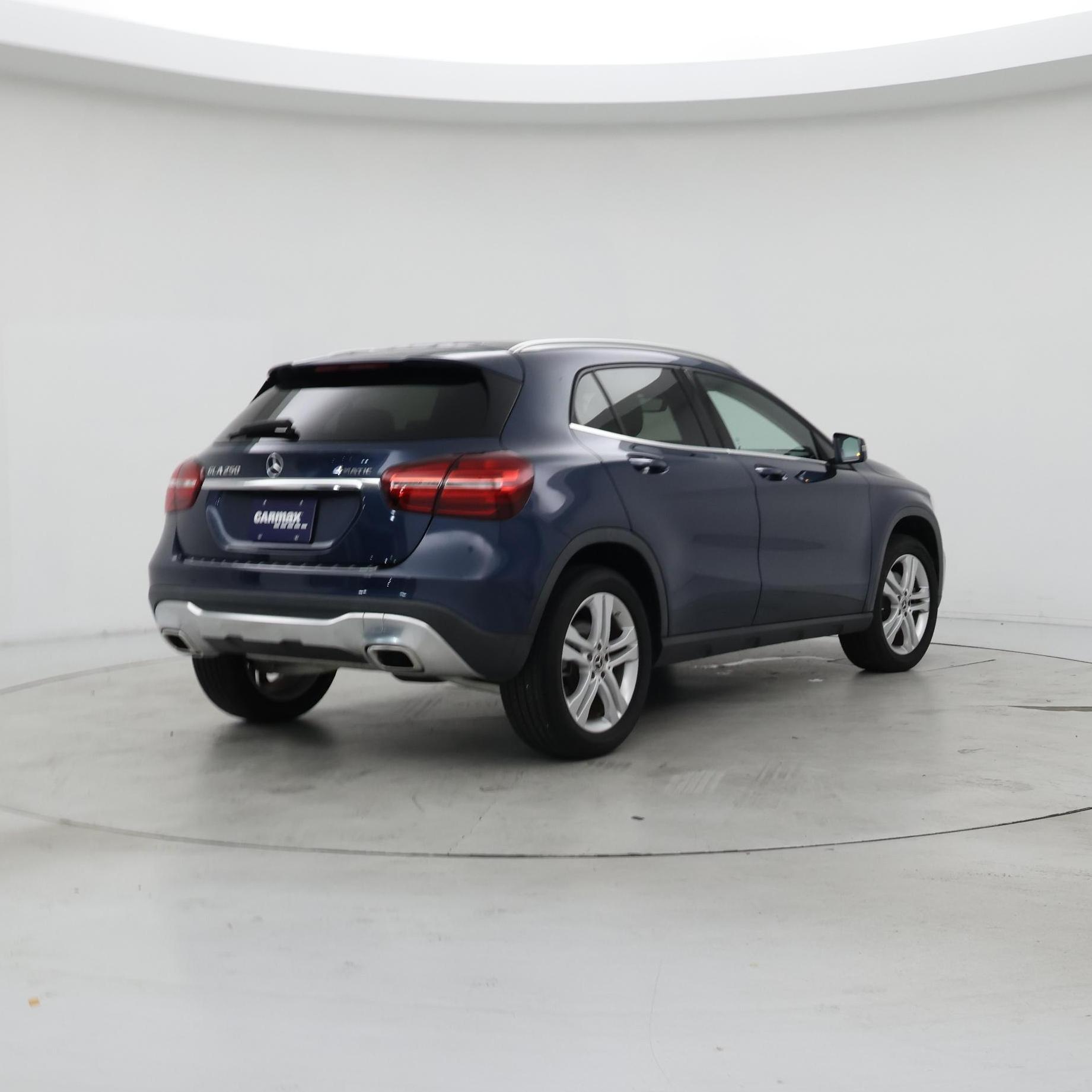 Thumbnail: 2020 Mercedes-Benz GLA - 8