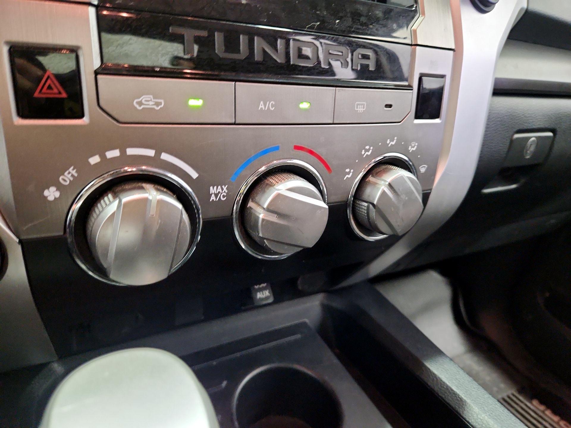 Thumbnail: 2018 Toyota Tundra - 16