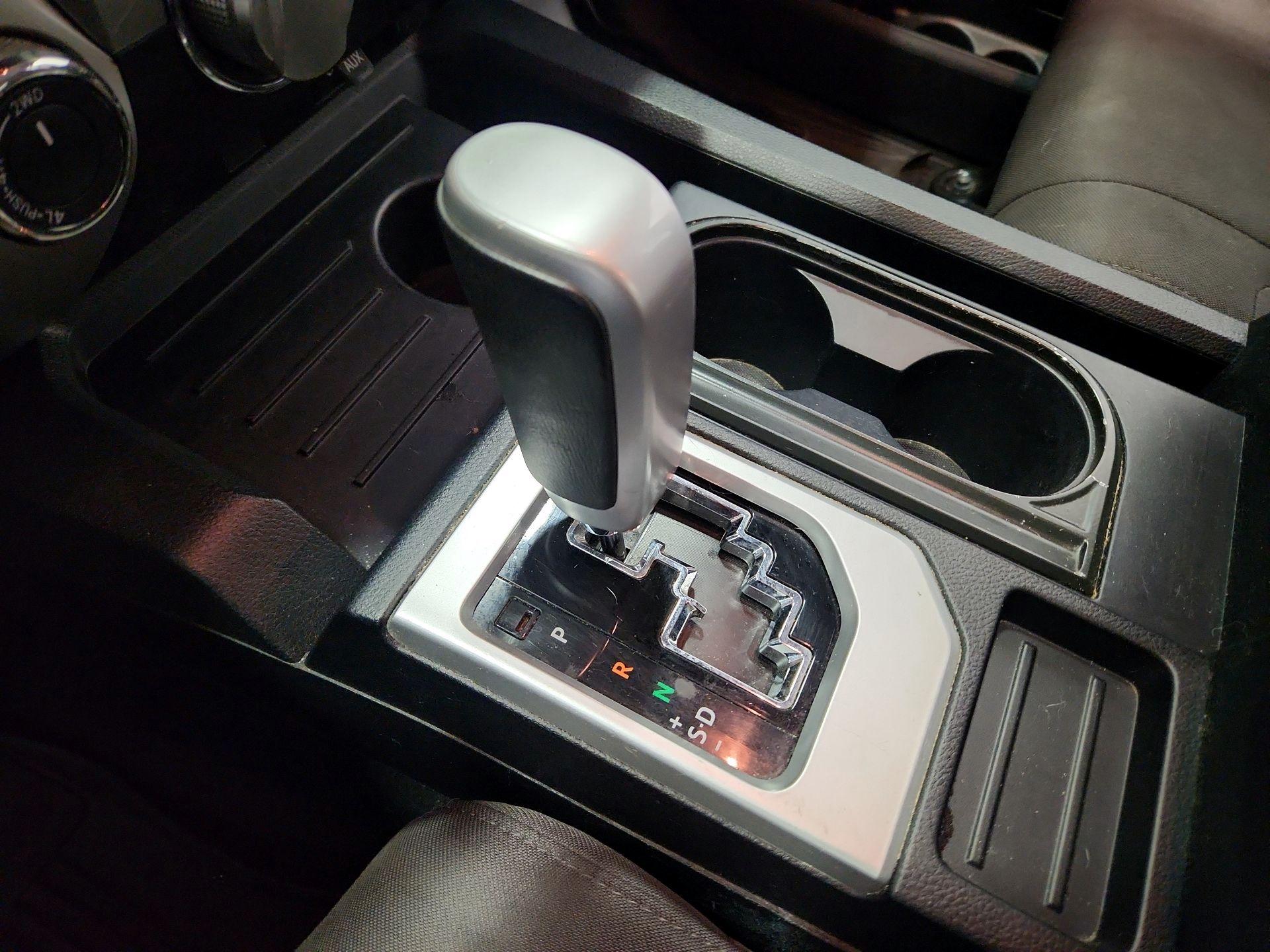 Thumbnail: 2018 Toyota Tundra - 17