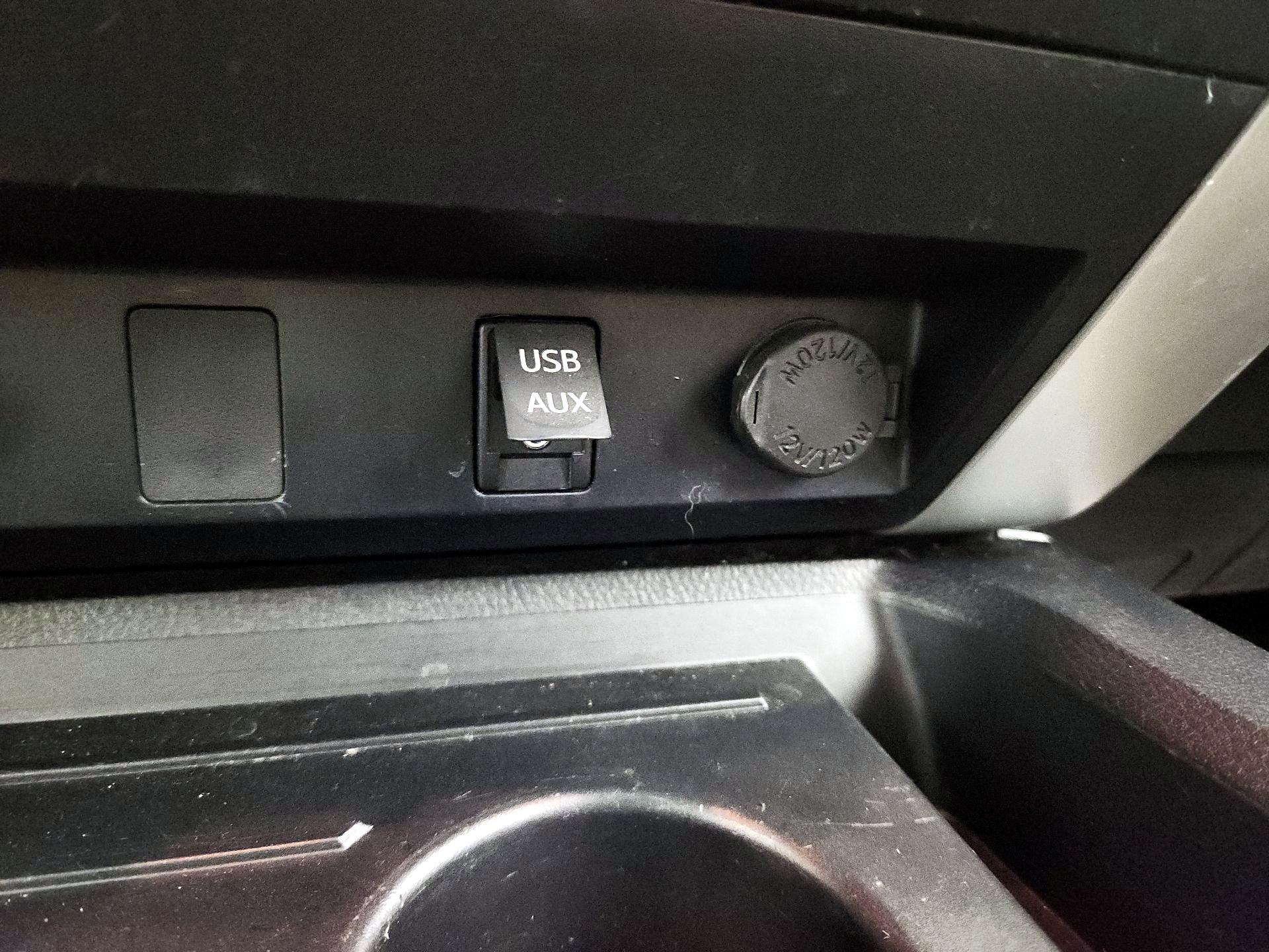 Thumbnail: 2018 Toyota Tundra - 18