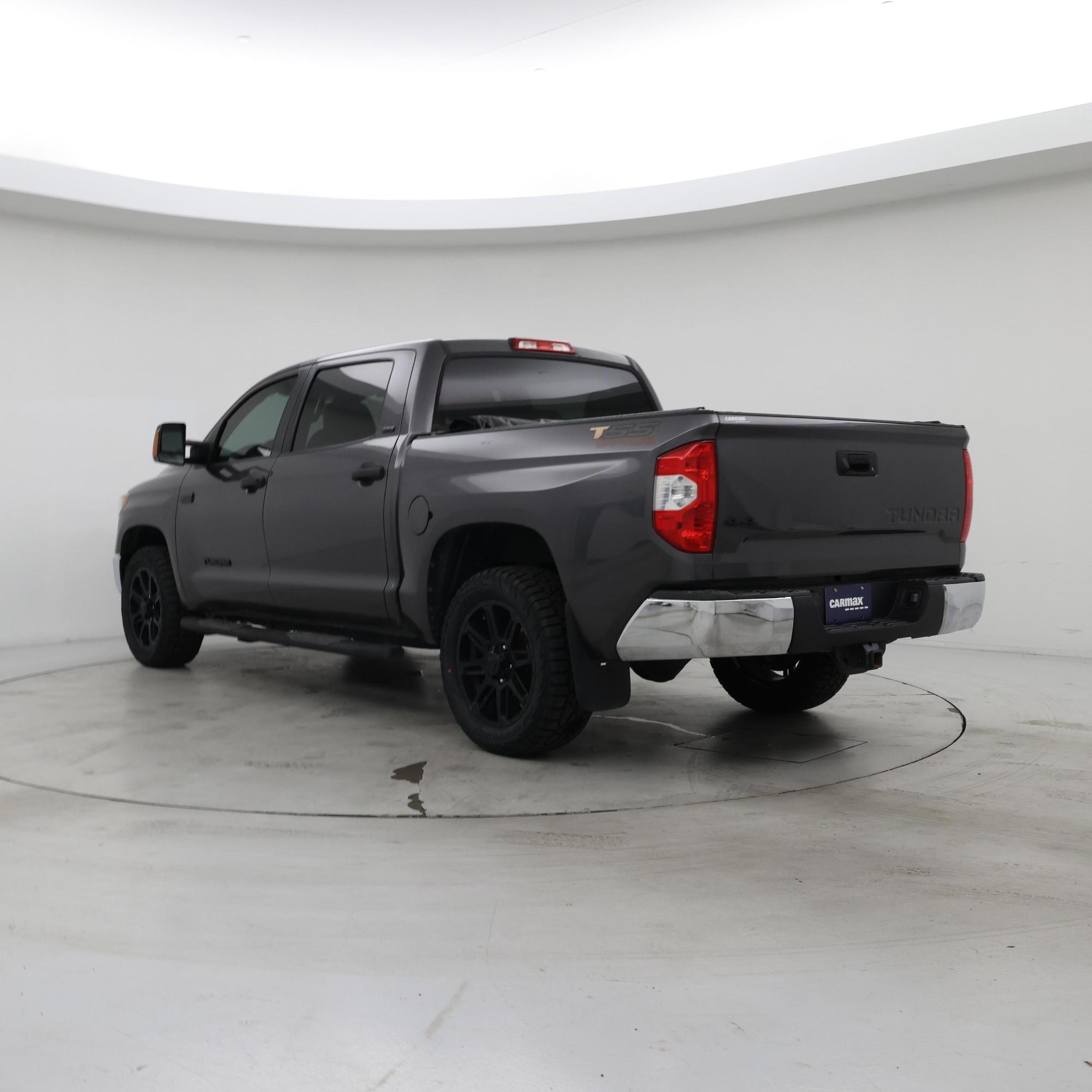 Thumbnail: 2018 Toyota Tundra - 2