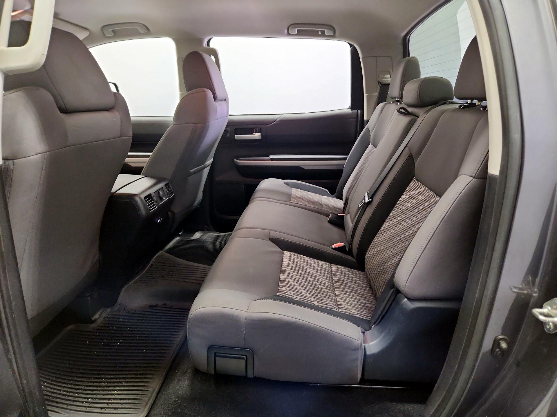 Thumbnail: 2018 Toyota Tundra - 19