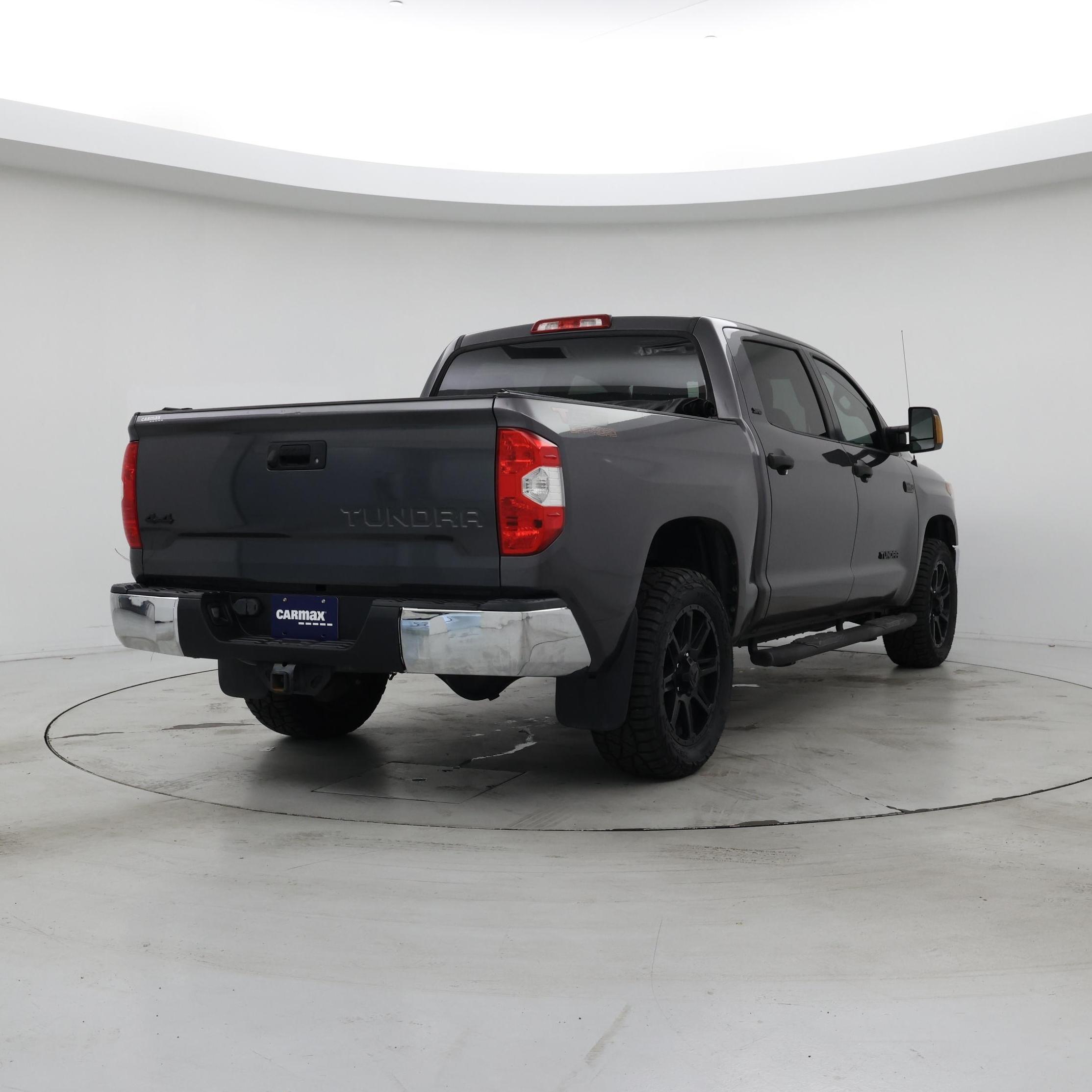 Thumbnail: 2018 Toyota Tundra - 8