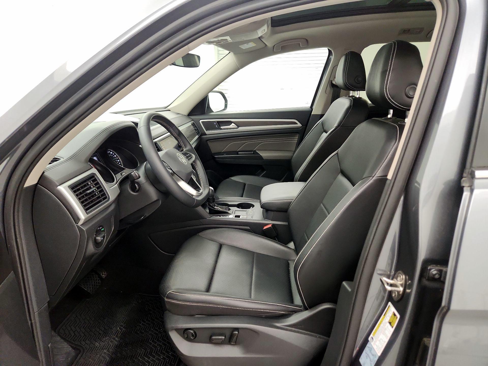 Thumbnail: 2021 Volkswagen Atlas - 11