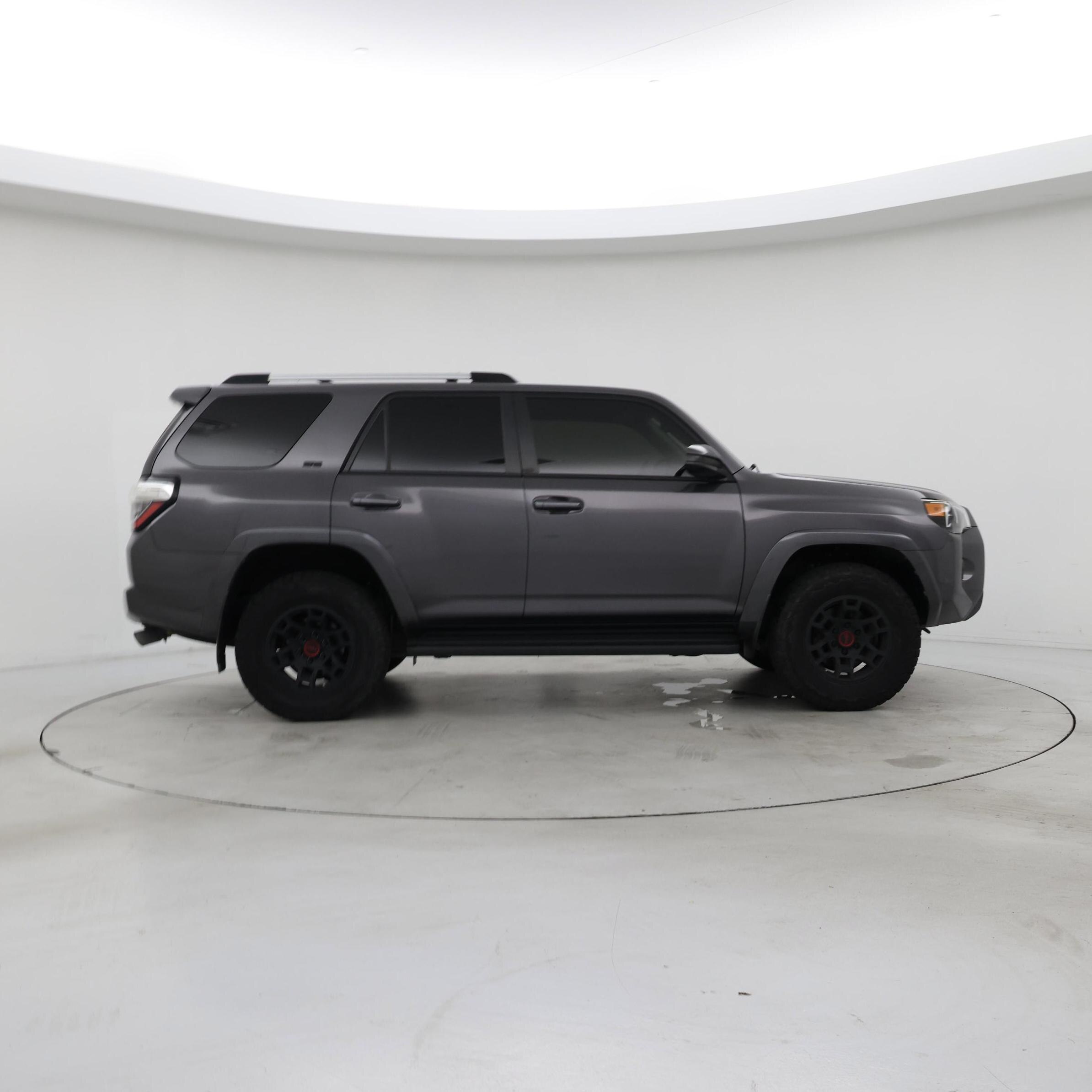 Thumbnail: 2021 Toyota 4Runner - 7