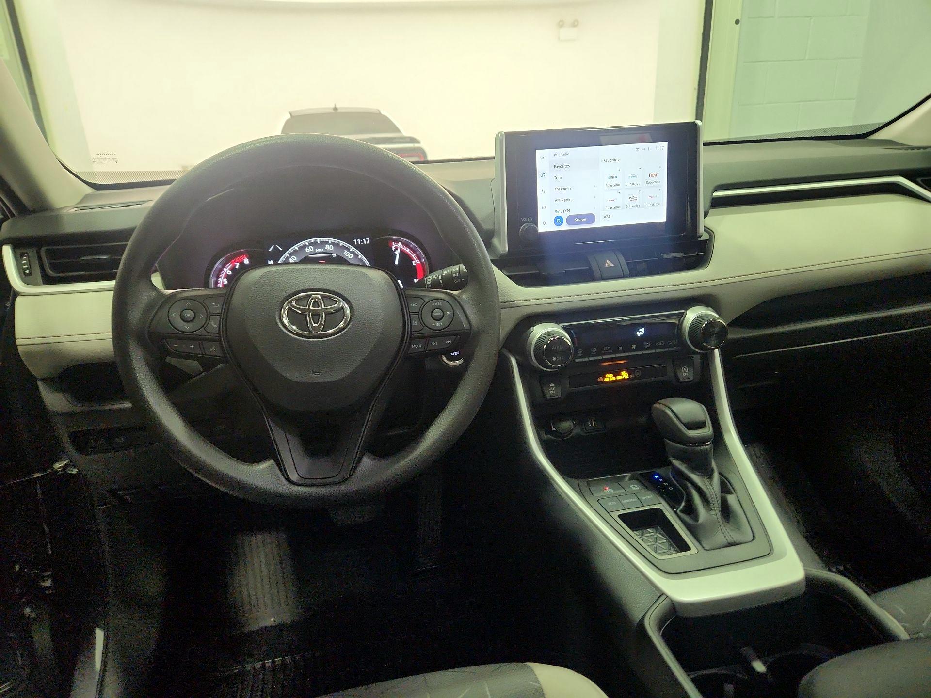 Thumbnail: 2023 Toyota RAV4 - 9