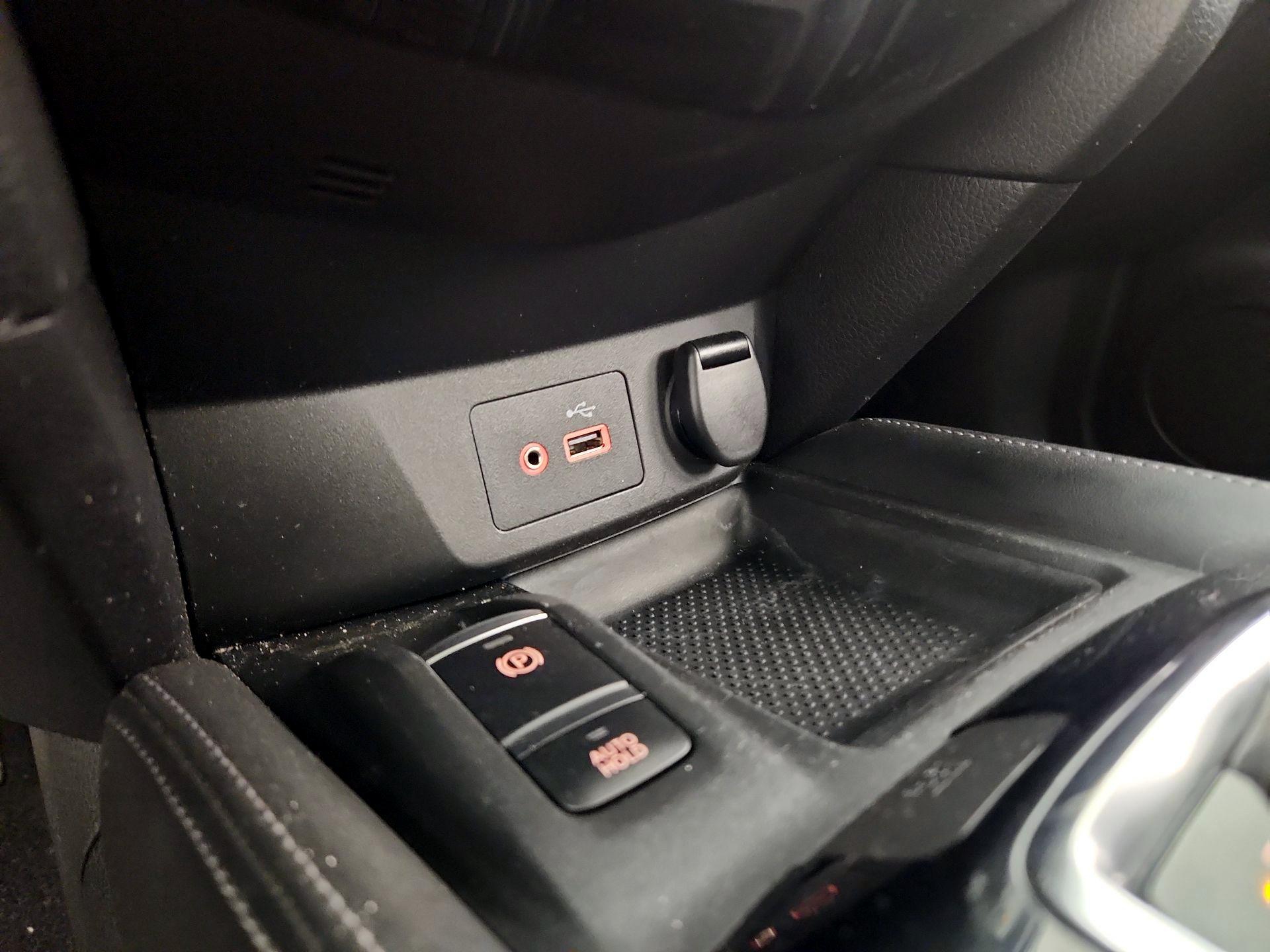 Thumbnail: 2018 Nissan Rogue - 19