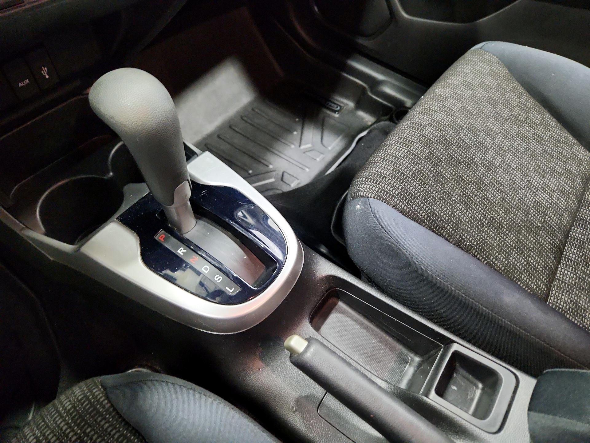 Thumbnail: 2016 Honda Fit - 17