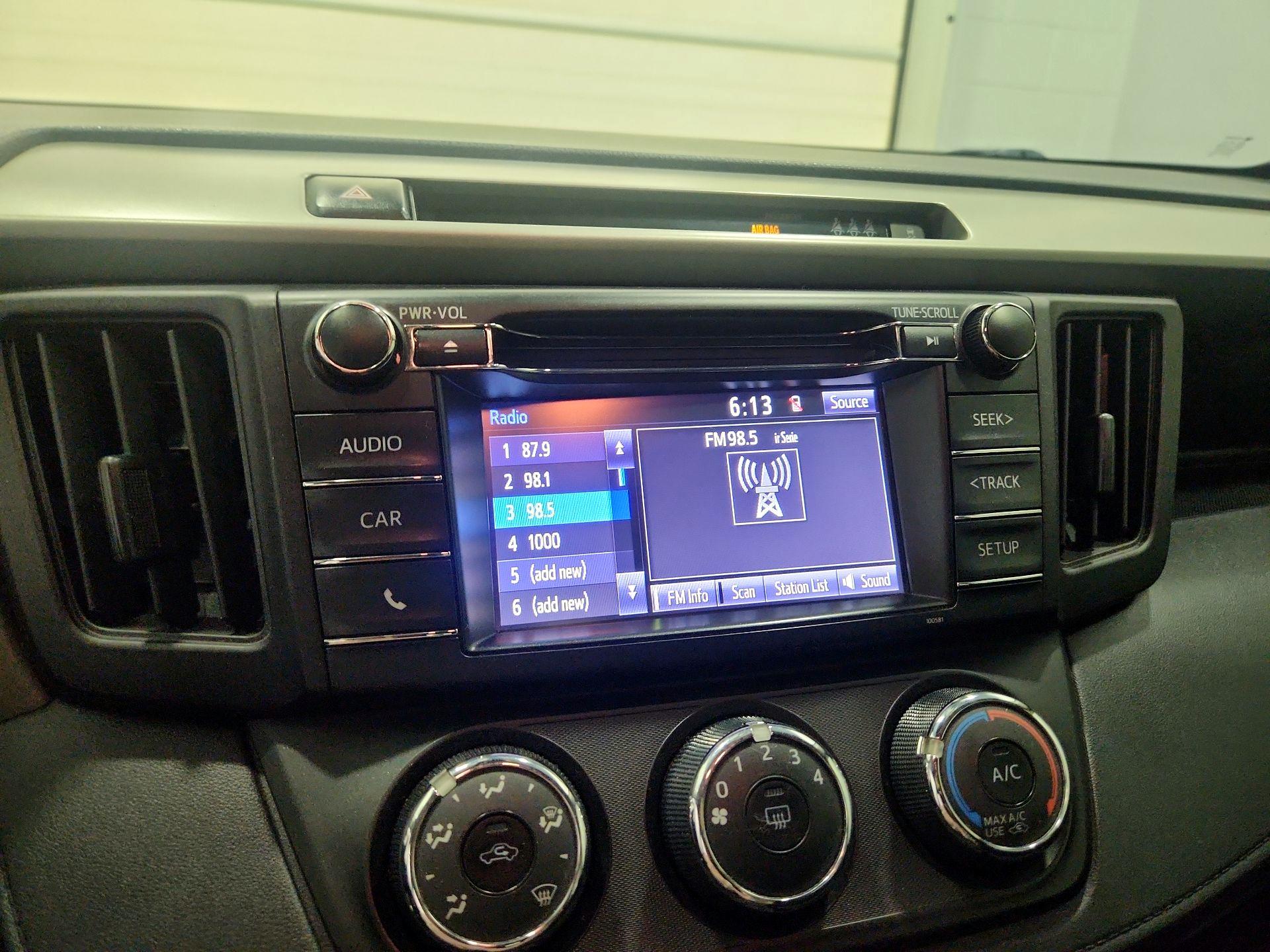 Thumbnail: 2017 Toyota RAV4 - 15