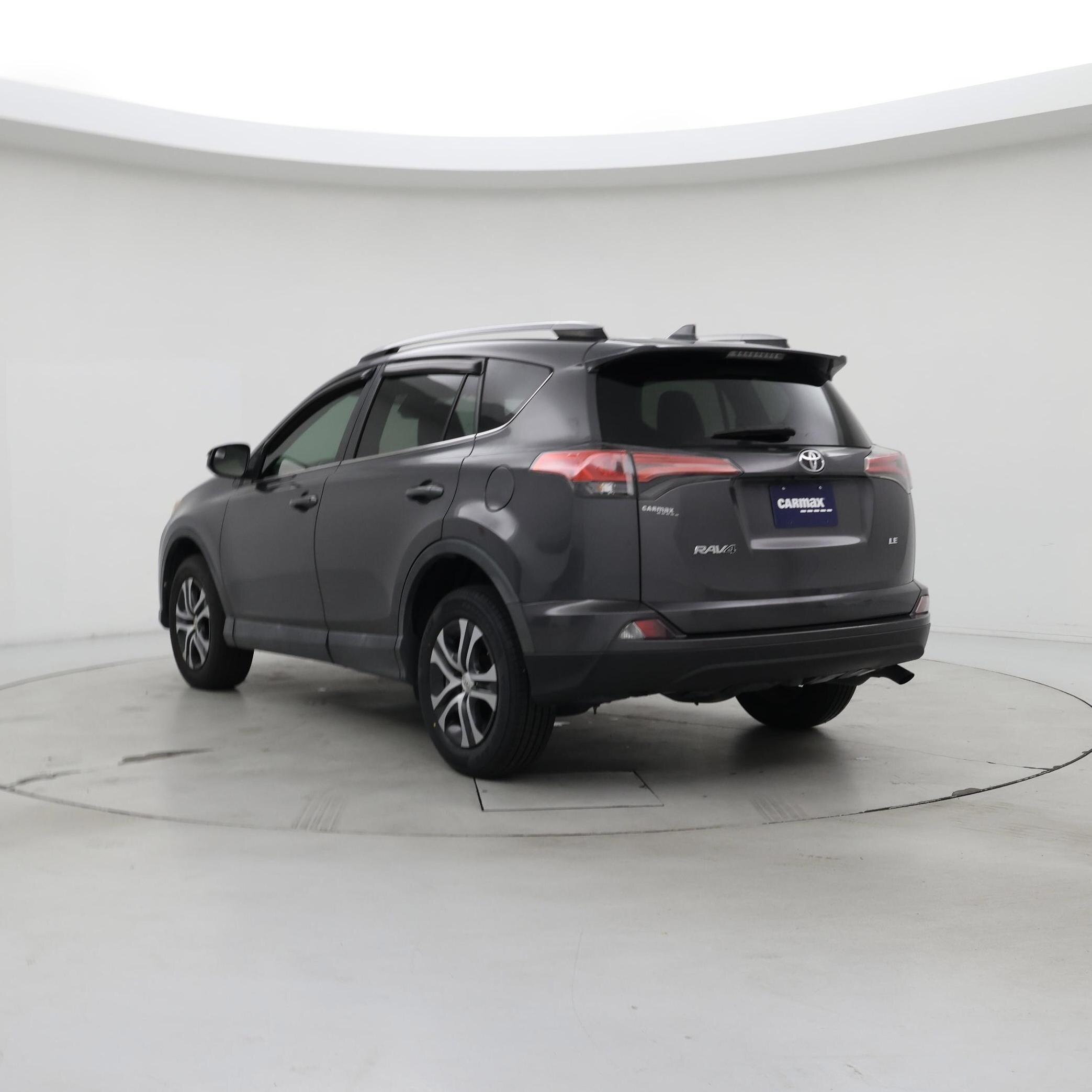 Thumbnail: 2017 Toyota RAV4 - 2