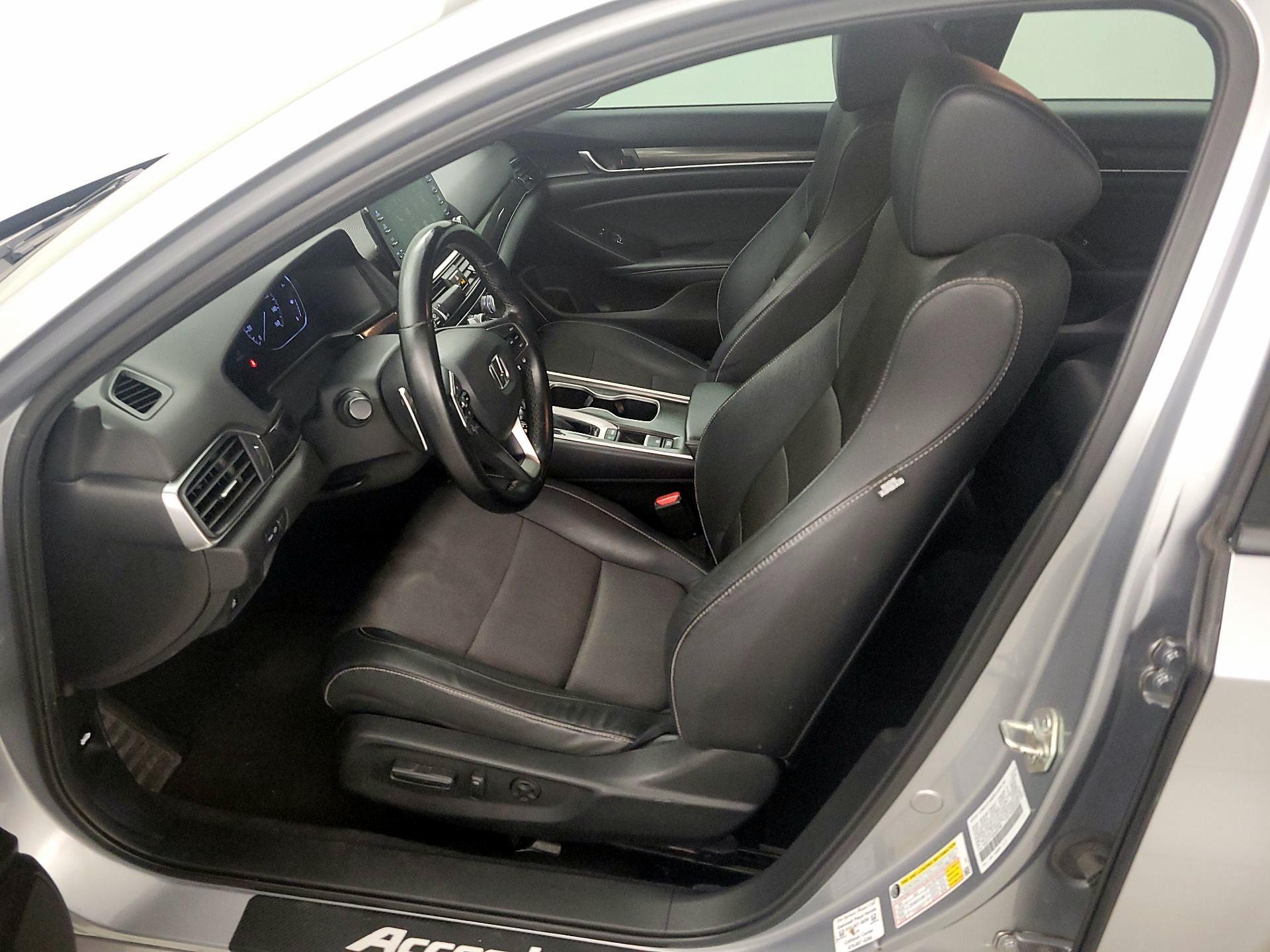 Thumbnail: 2018 Honda Accord - 11