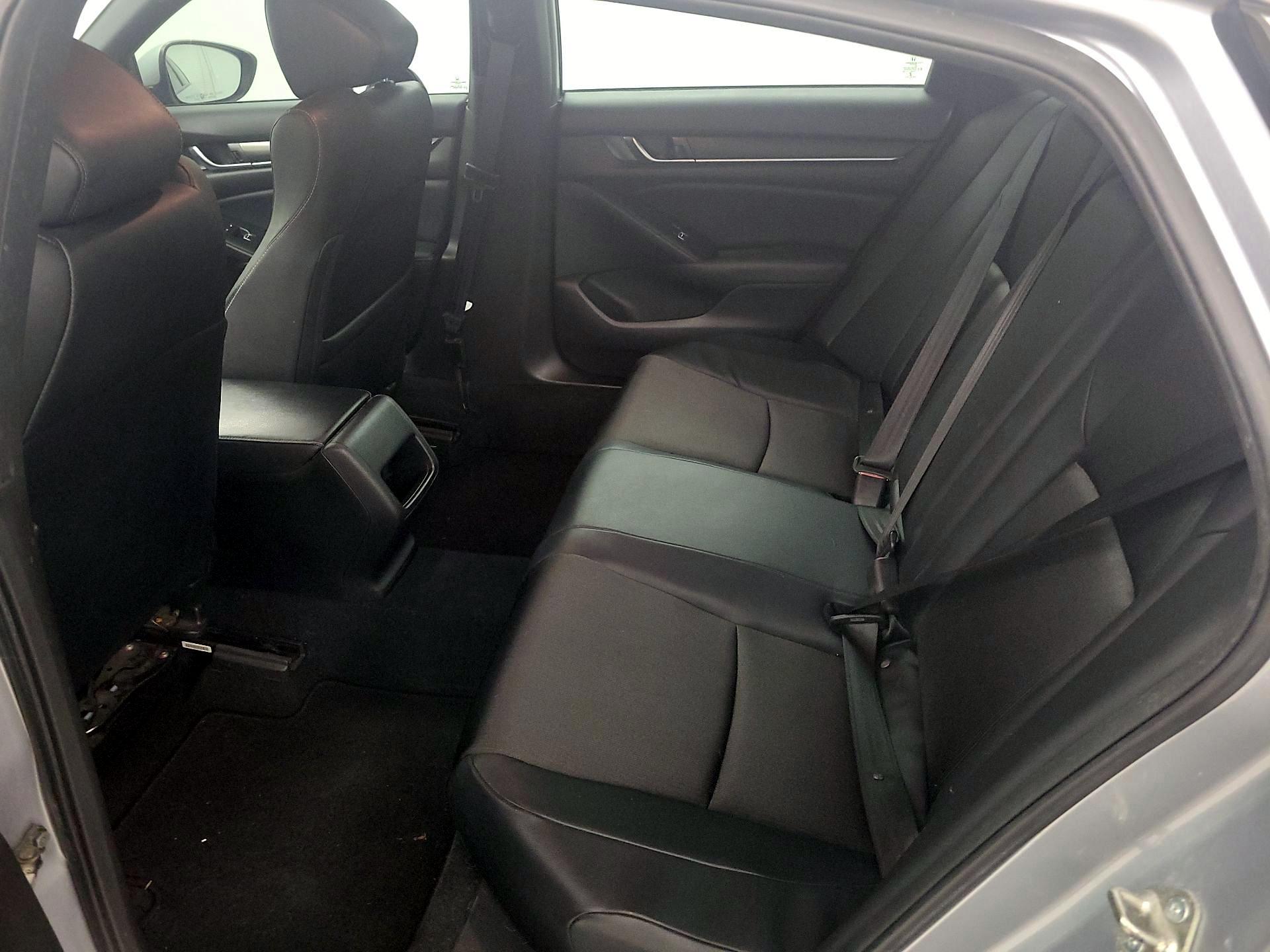 Thumbnail: 2018 Honda Accord - 19