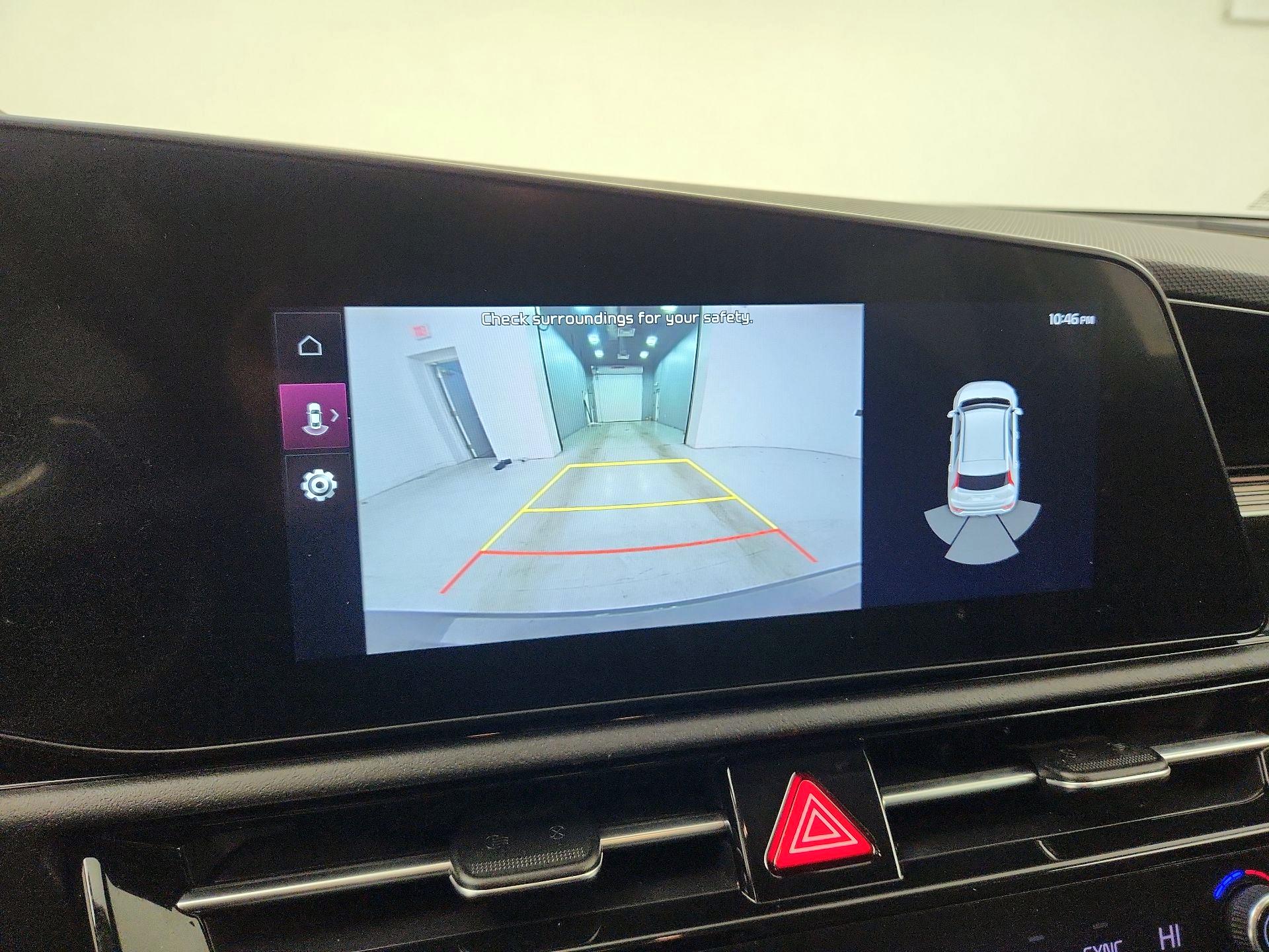 Thumbnail: 2023 Kia Niro - 12