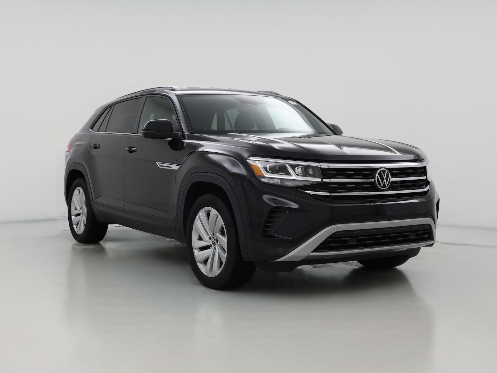 2022 Volkswagen Atlas Cross Sport SE w/Tech