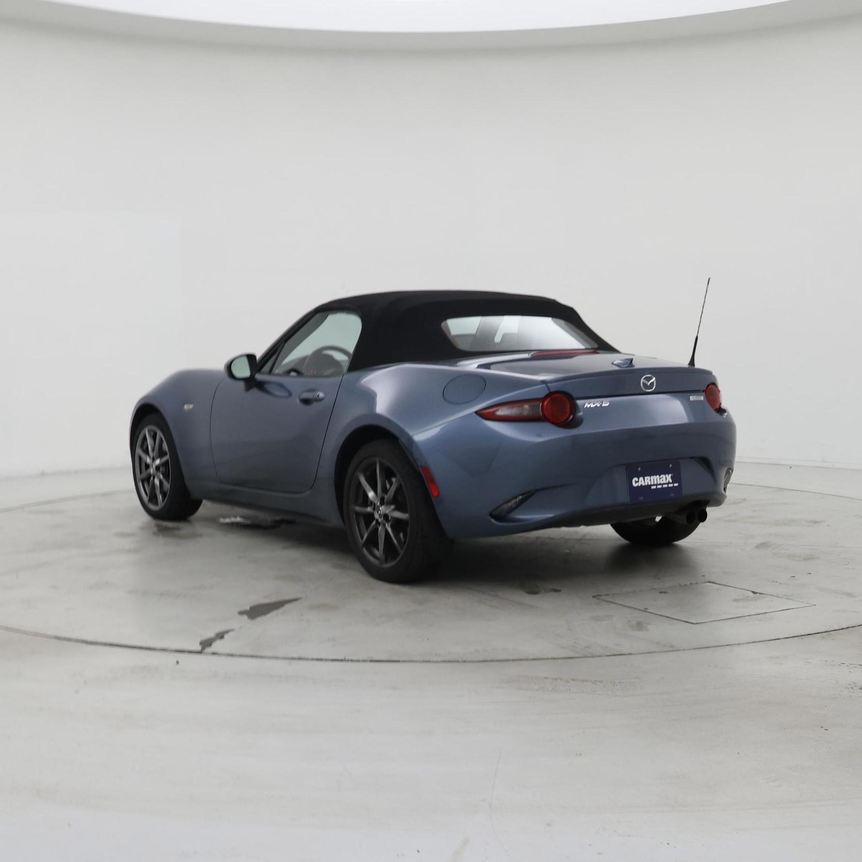 Thumbnail: 2016 Mazda MX-5 Miata - 2