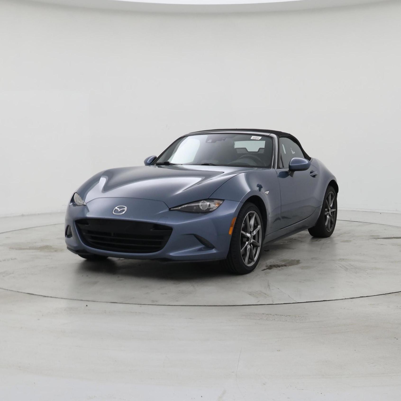 Thumbnail: 2016 Mazda MX-5 Miata - 4