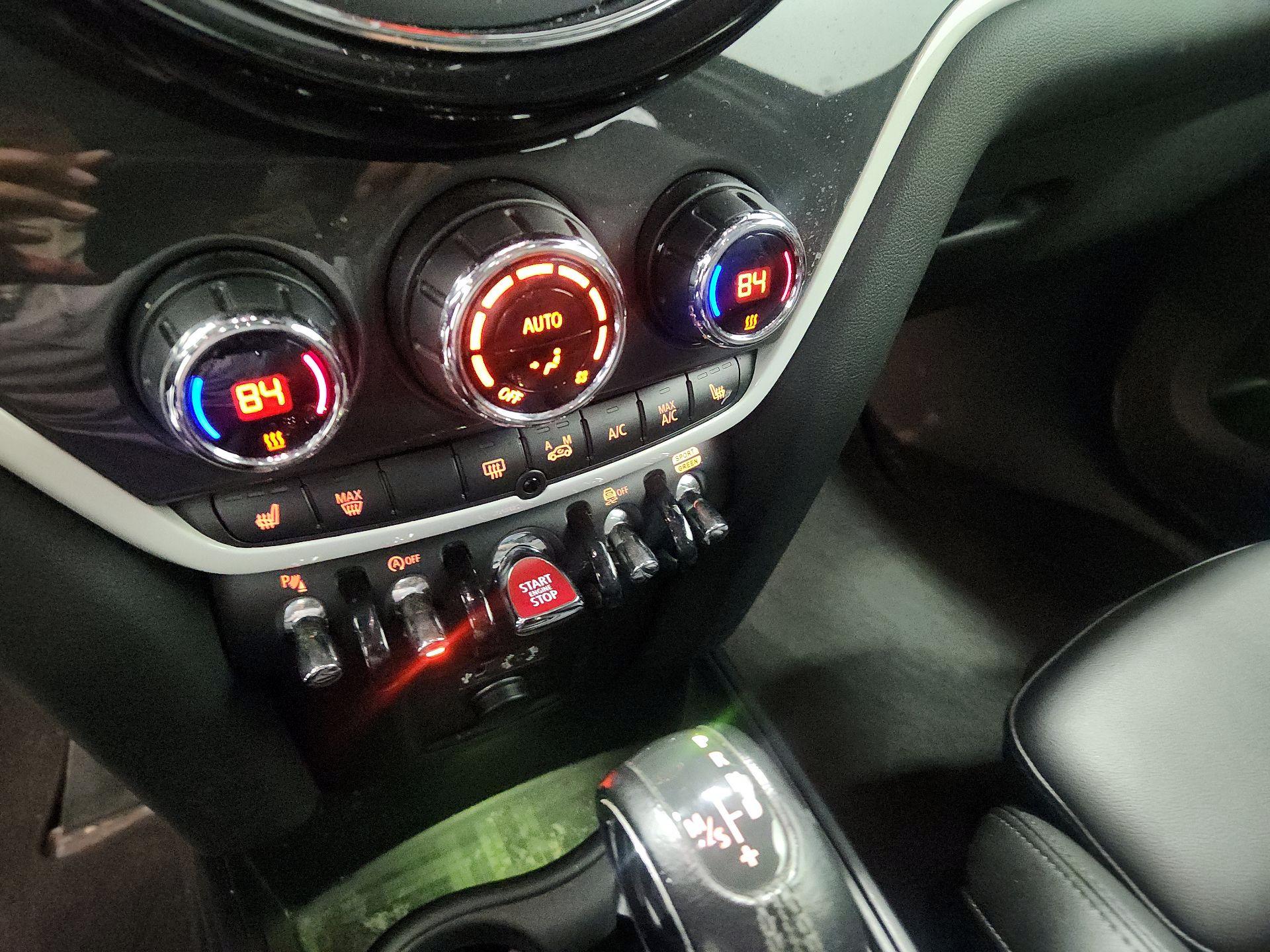 Thumbnail: 2018 MINI Cooper Countryman - 16