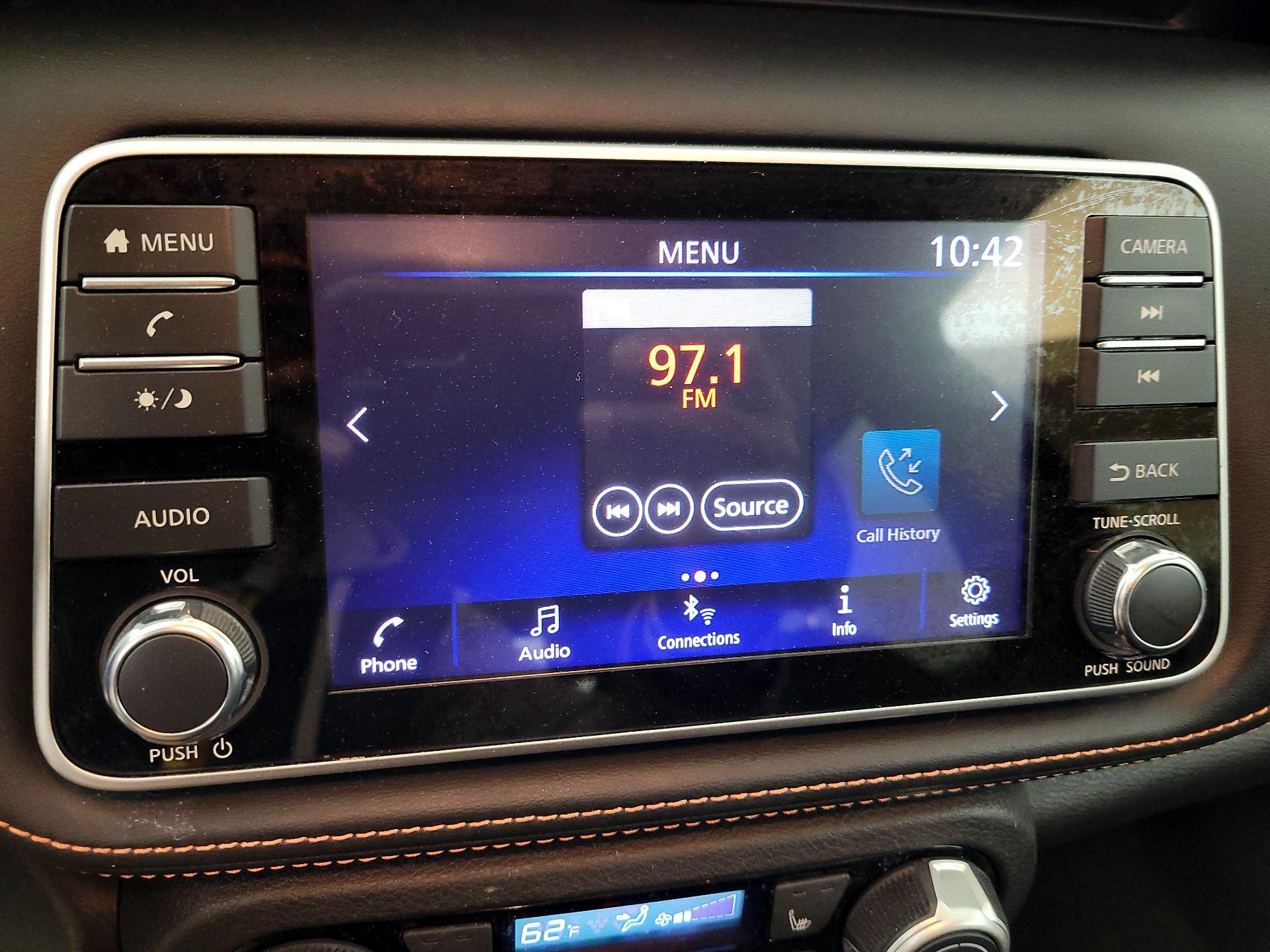 Thumbnail: 2019 Nissan Kicks - 15