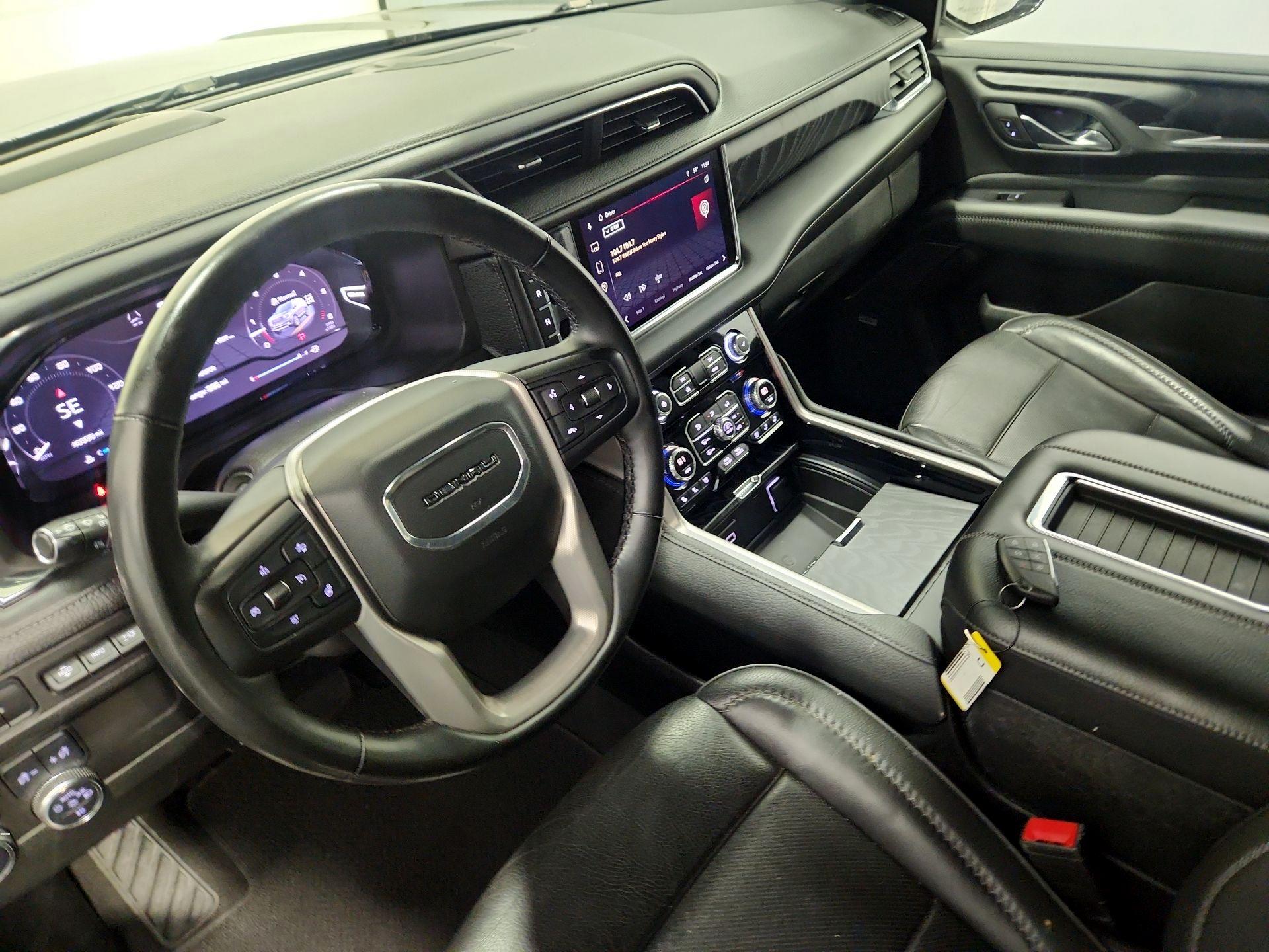 Thumbnail: 2023 GMC Yukon XL - 11