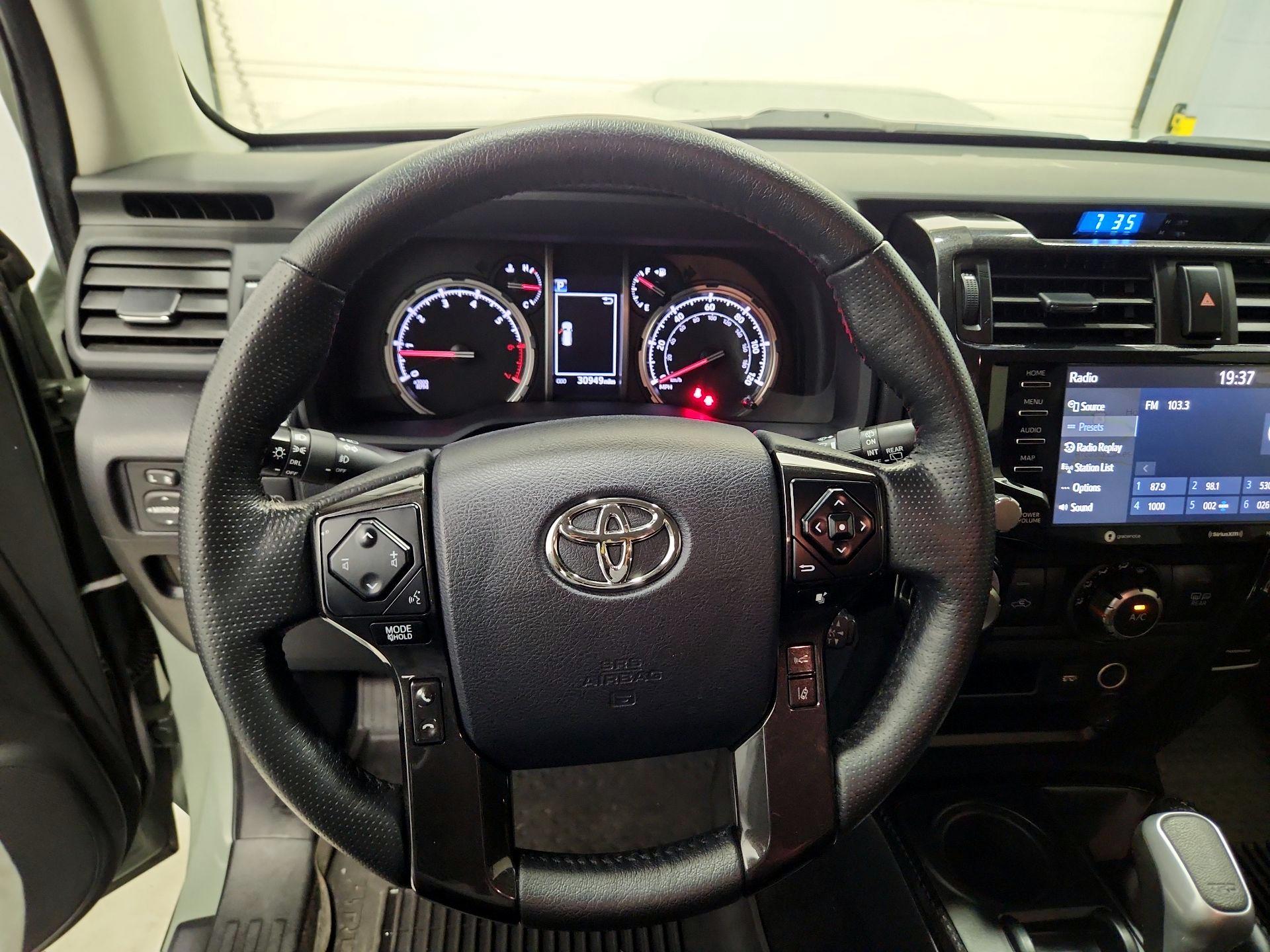 Thumbnail: 2023 Toyota 4Runner - 10