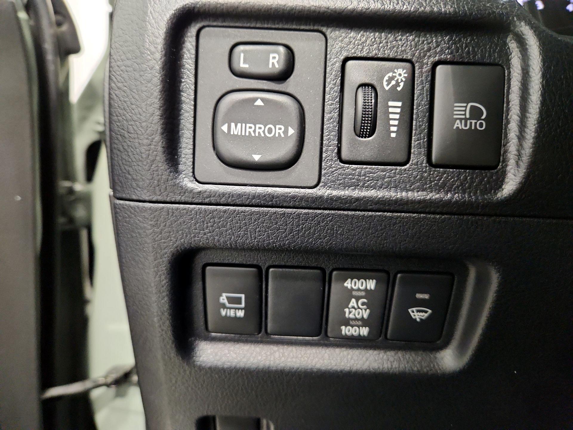 Thumbnail: 2023 Toyota 4Runner - 13