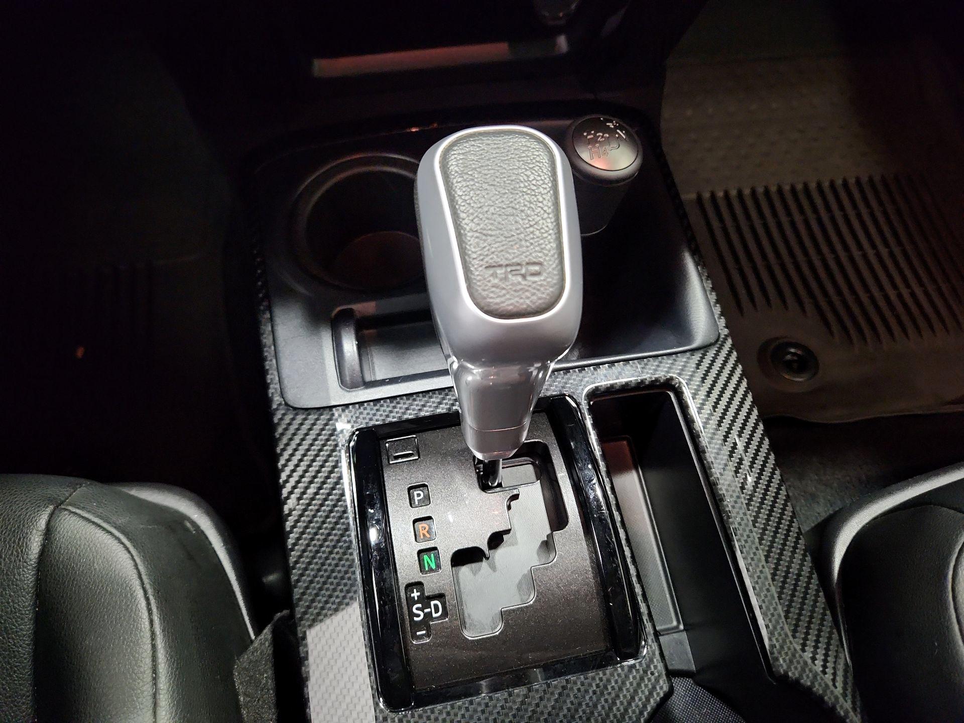 Thumbnail: 2023 Toyota 4Runner - 17