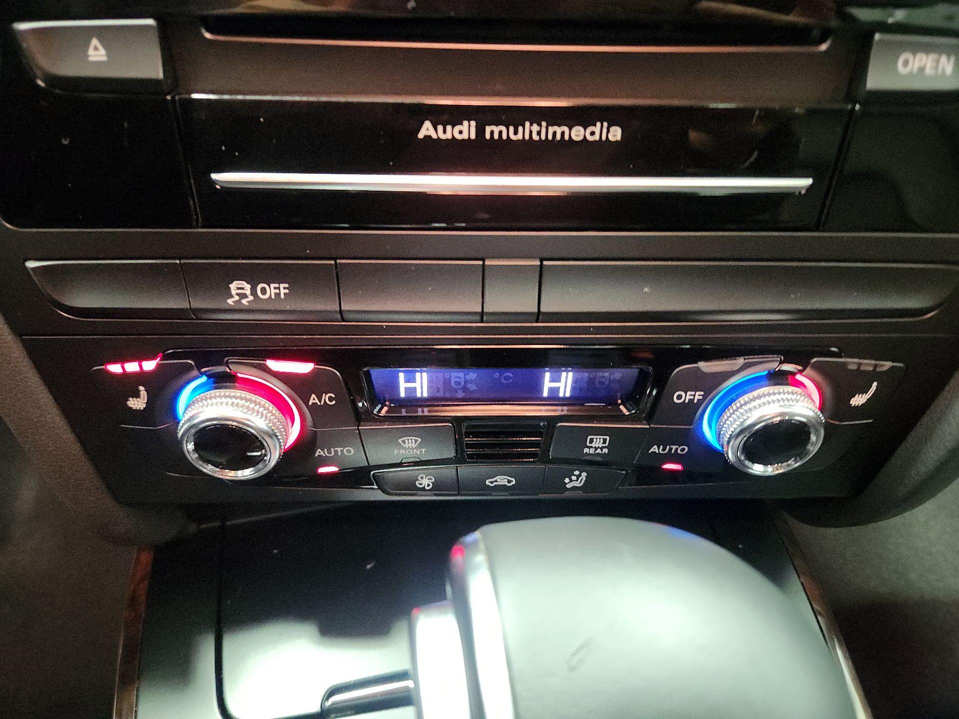 Thumbnail: 2015 Audi Allroad - 17