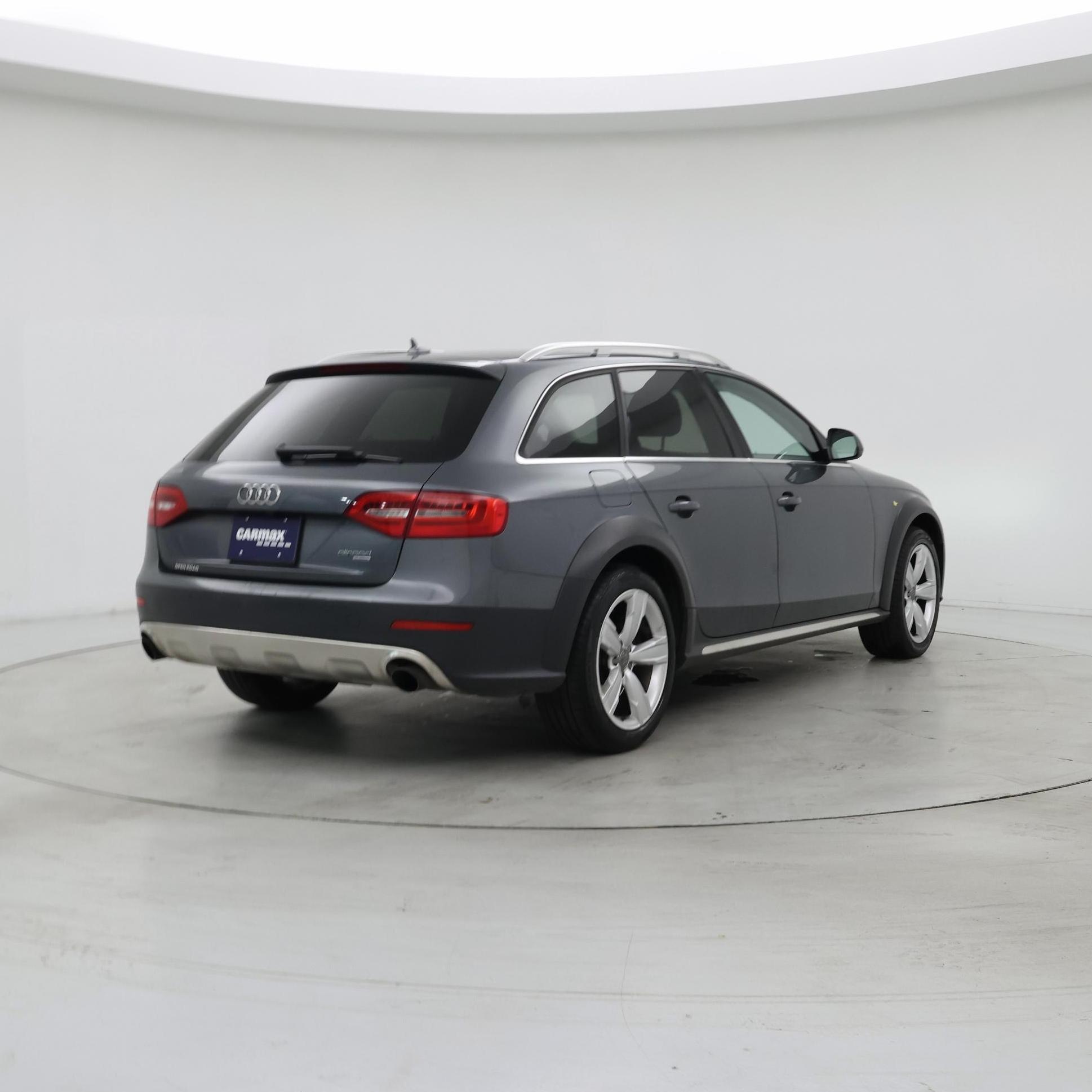 Thumbnail: 2015 Audi Allroad - 8