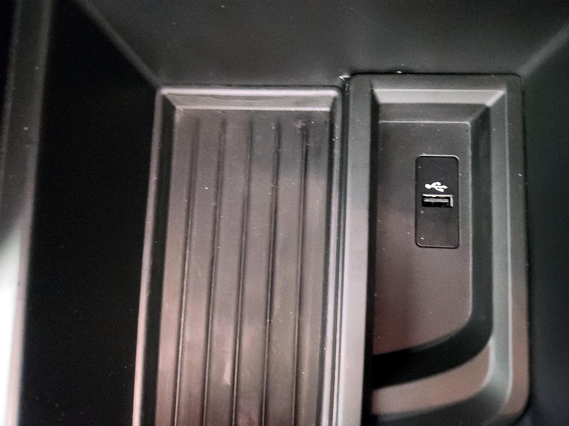 Thumbnail: 2018 BMW 2 Series - 18