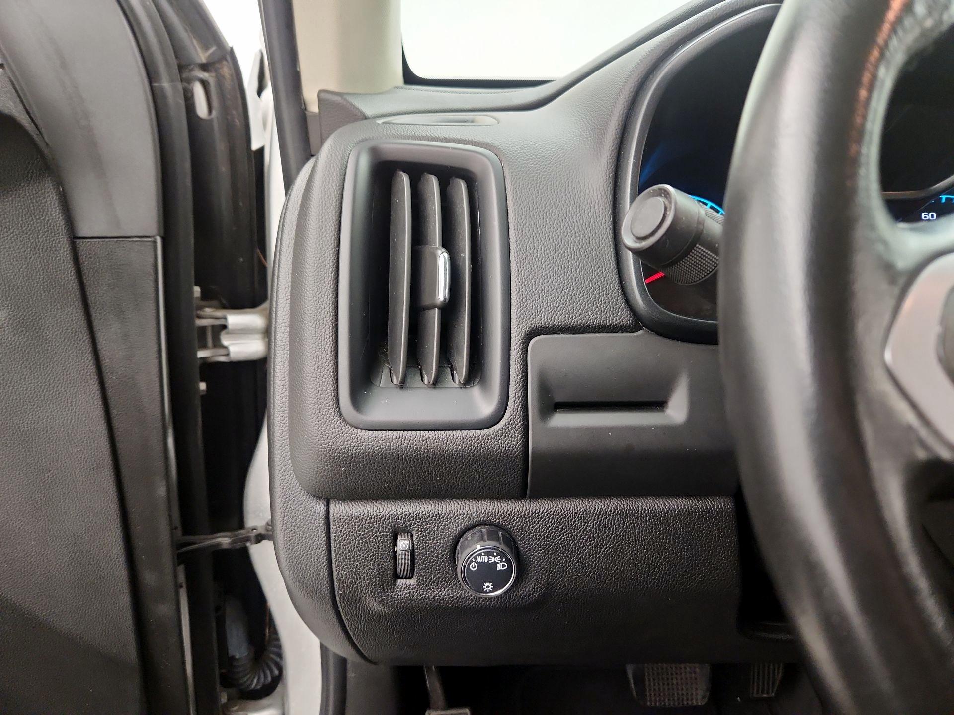 Thumbnail: 2019 Chevrolet Colorado - 13