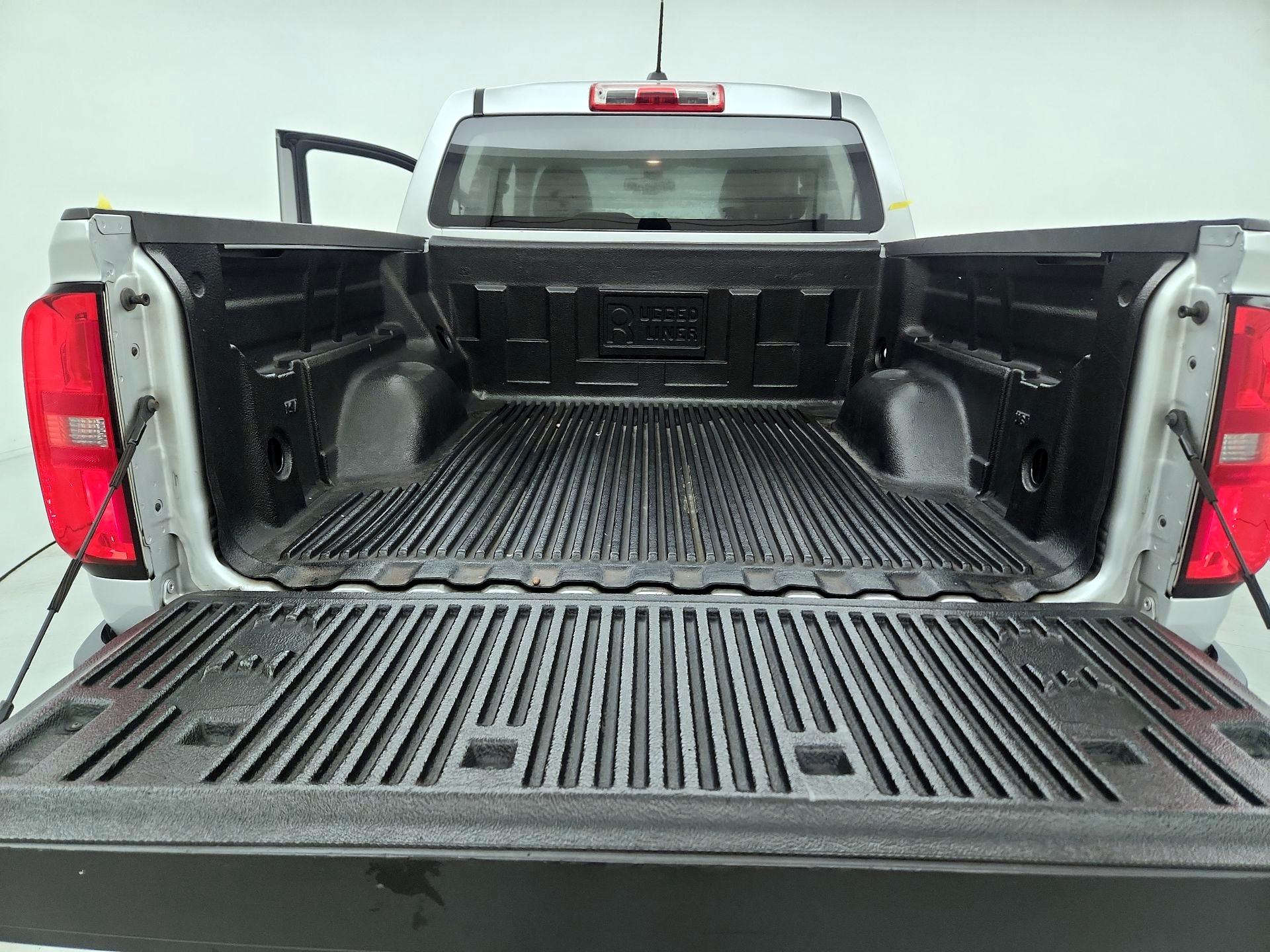 Thumbnail: 2019 Chevrolet Colorado - 20