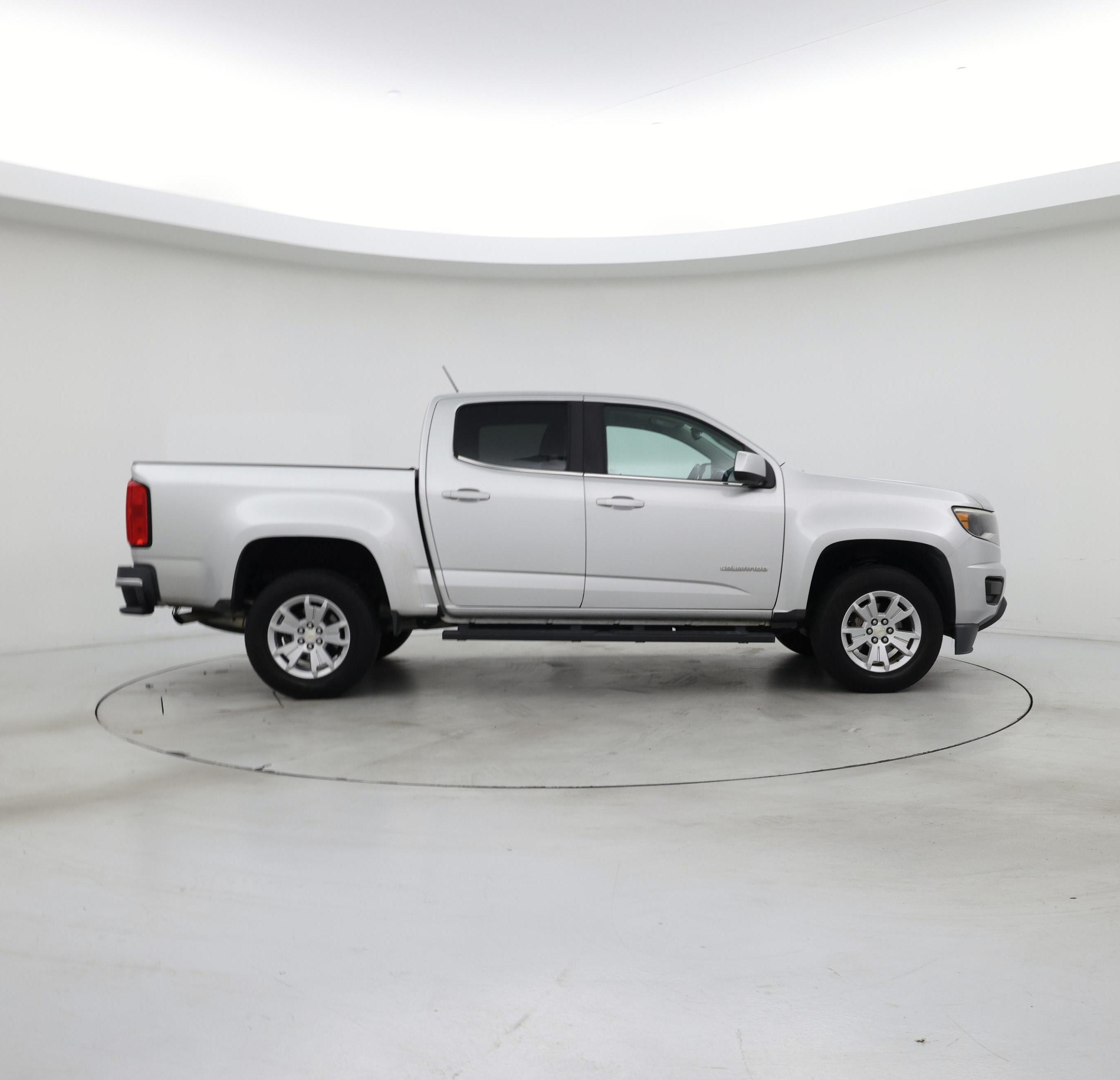 Thumbnail: 2019 Chevrolet Colorado - 7