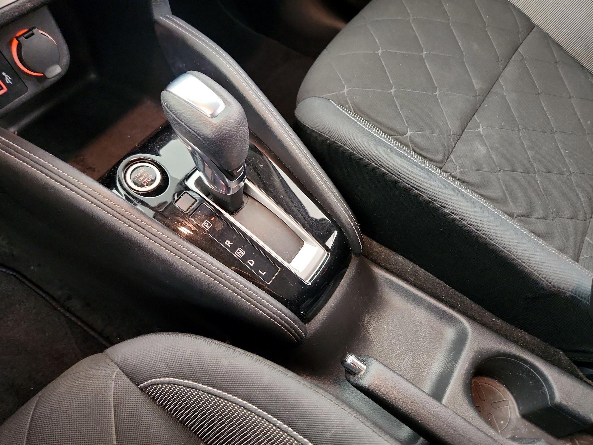 Thumbnail: 2020 Nissan Kicks - 17