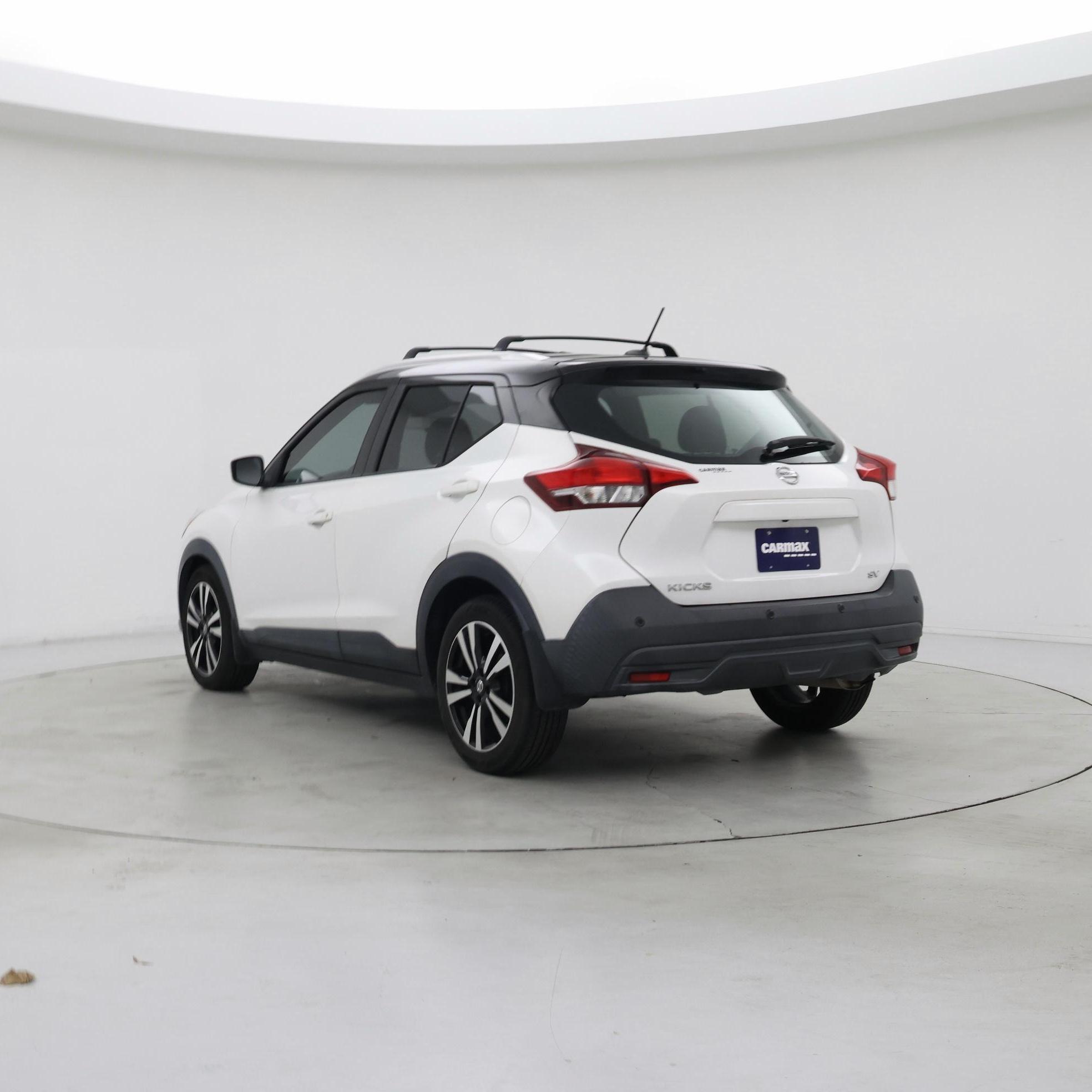 Thumbnail: 2020 Nissan Kicks - 2