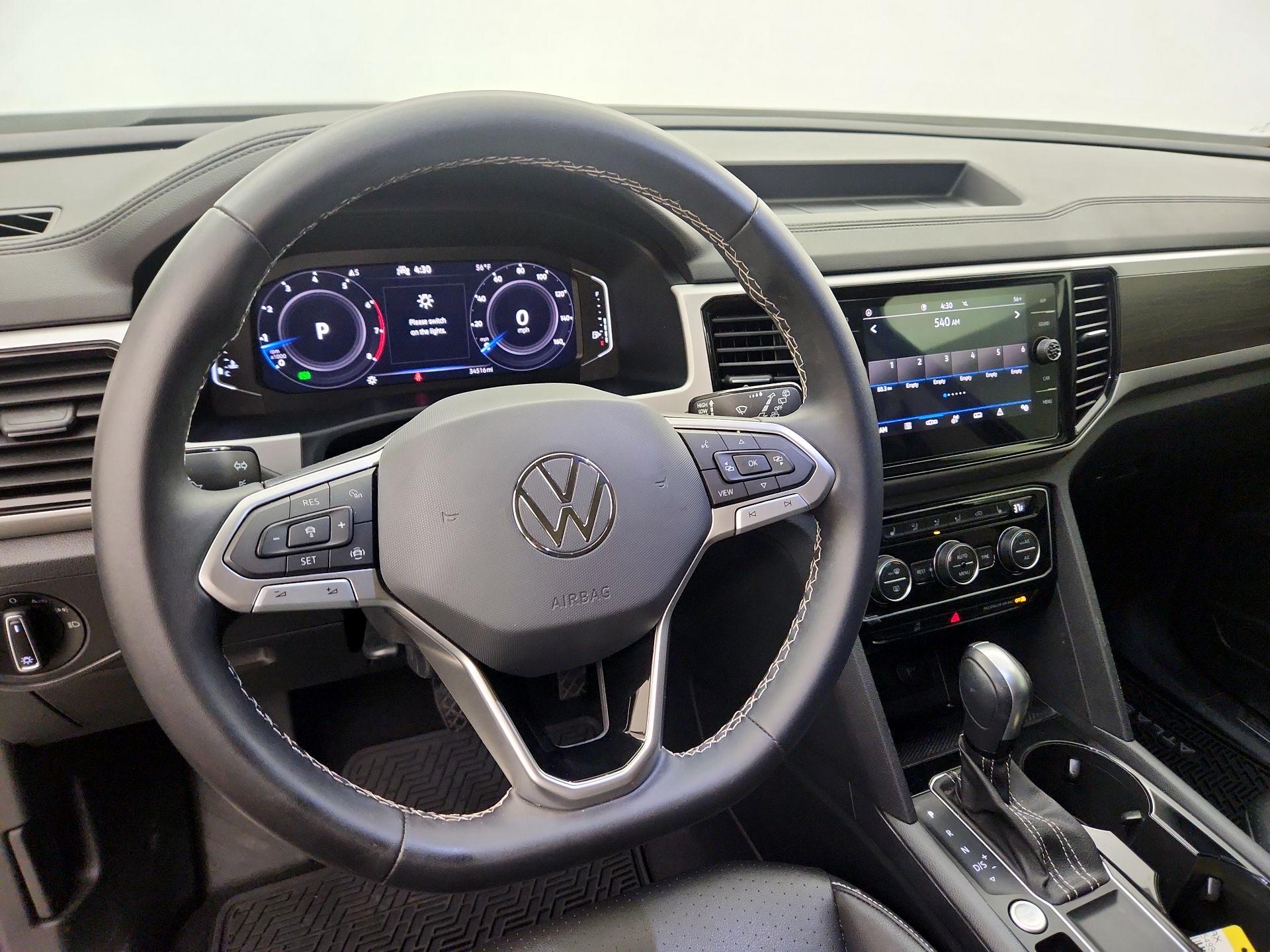 Thumbnail: 2023 Volkswagen Atlas - 9