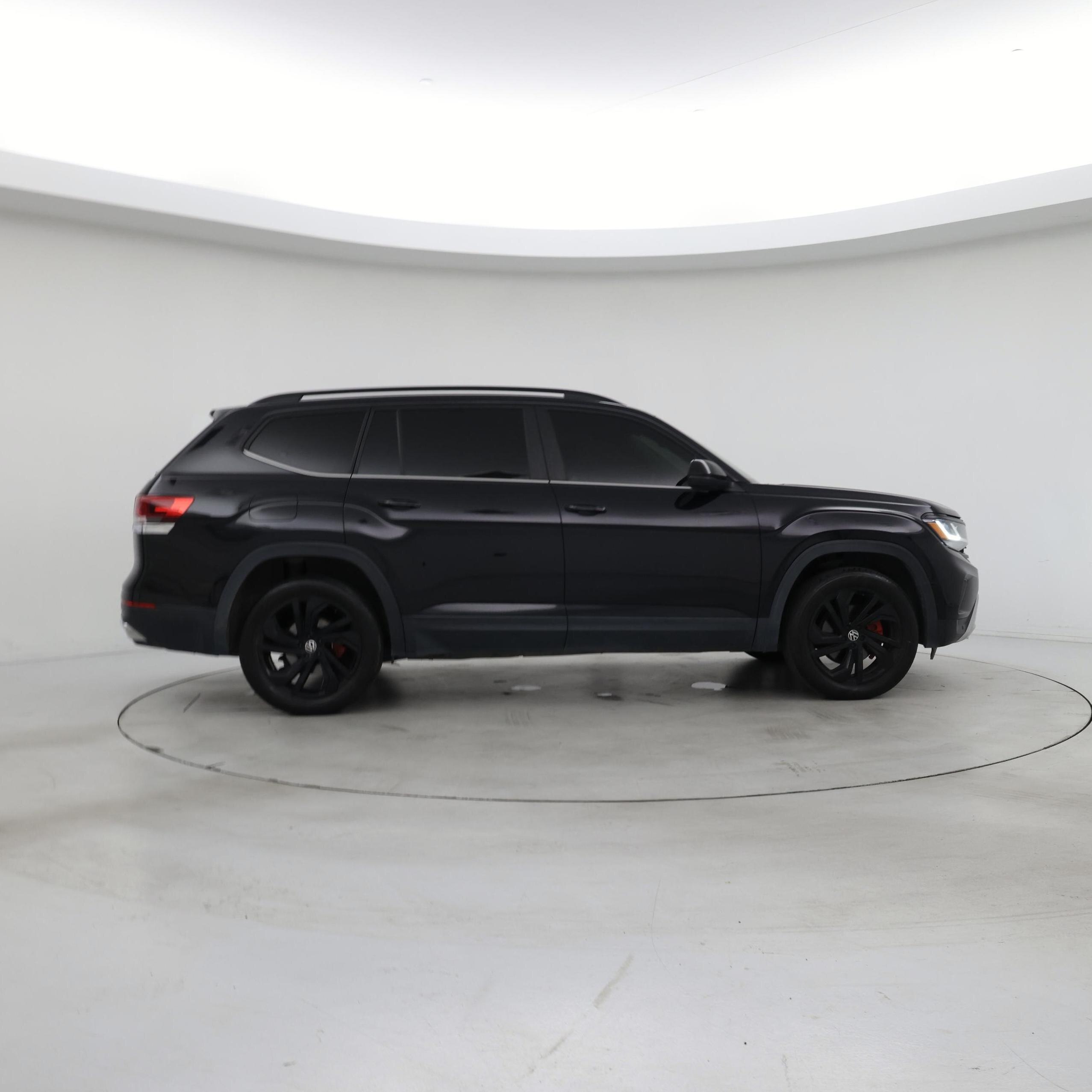 Thumbnail: 2023 Volkswagen Atlas - 7