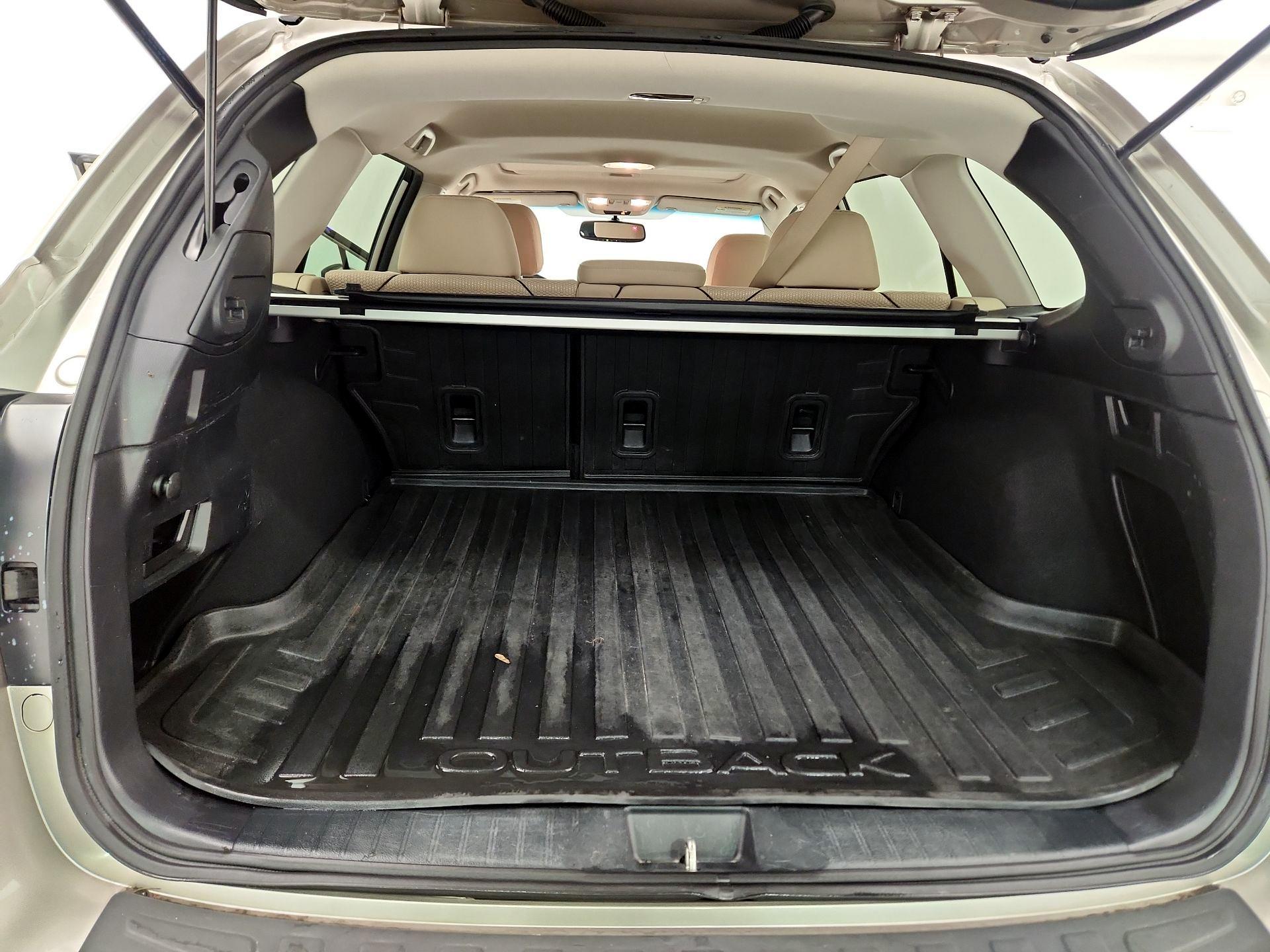 Thumbnail: 2015 Subaru Outback - 17