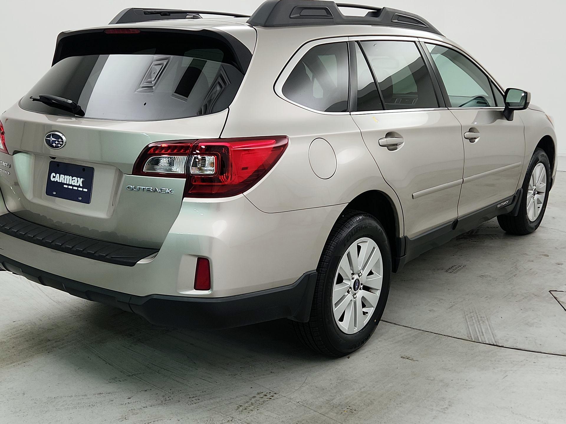 Thumbnail: 2015 Subaru Outback - 5