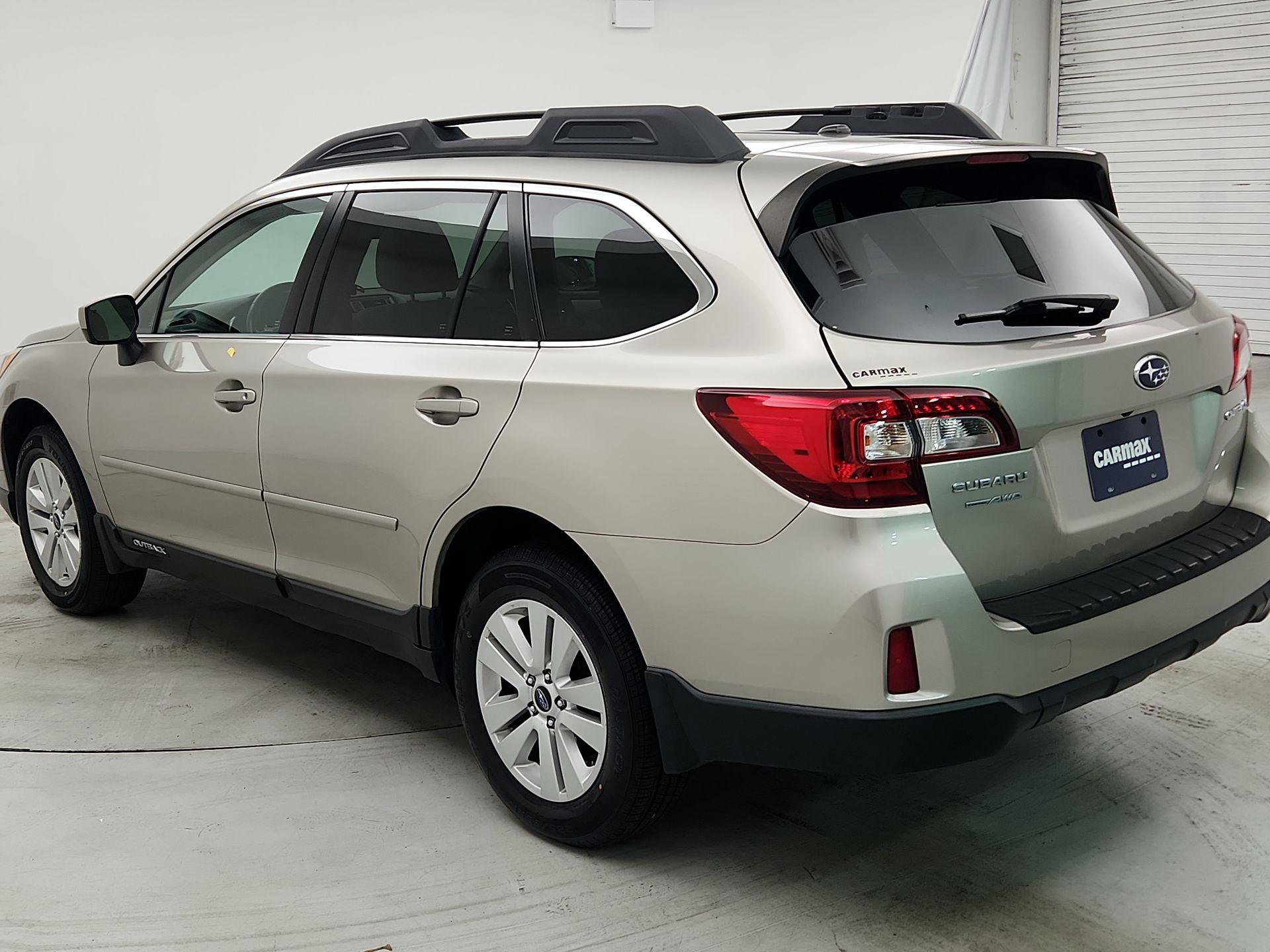 Thumbnail: 2015 Subaru Outback - 7