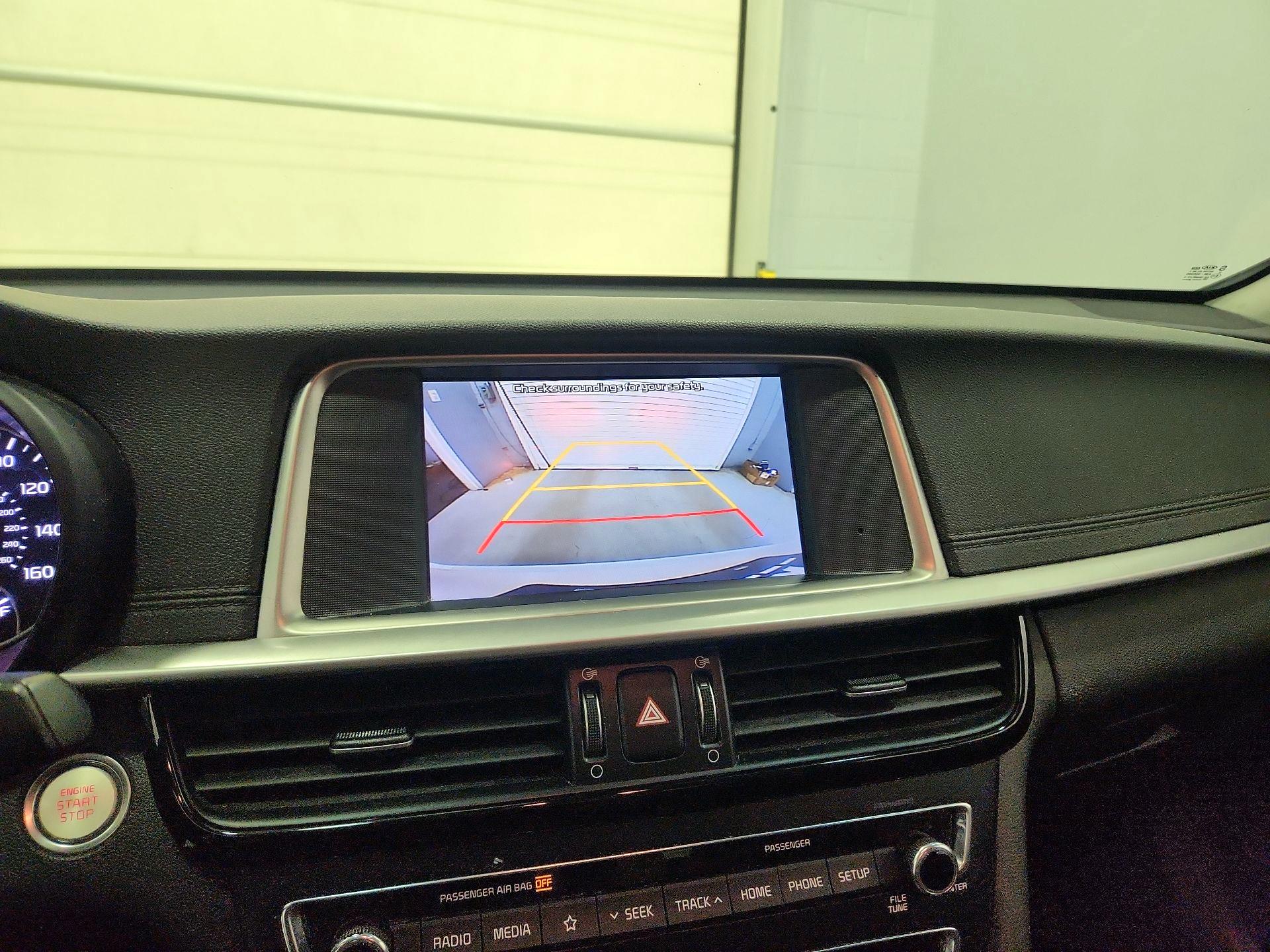 Thumbnail: 2019 Kia Optima - 14