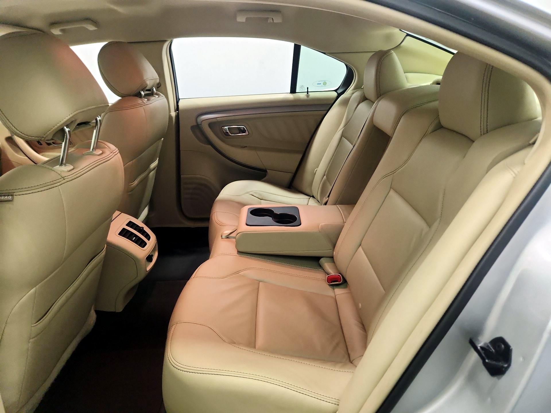 Thumbnail: 2014 Ford Taurus - 18