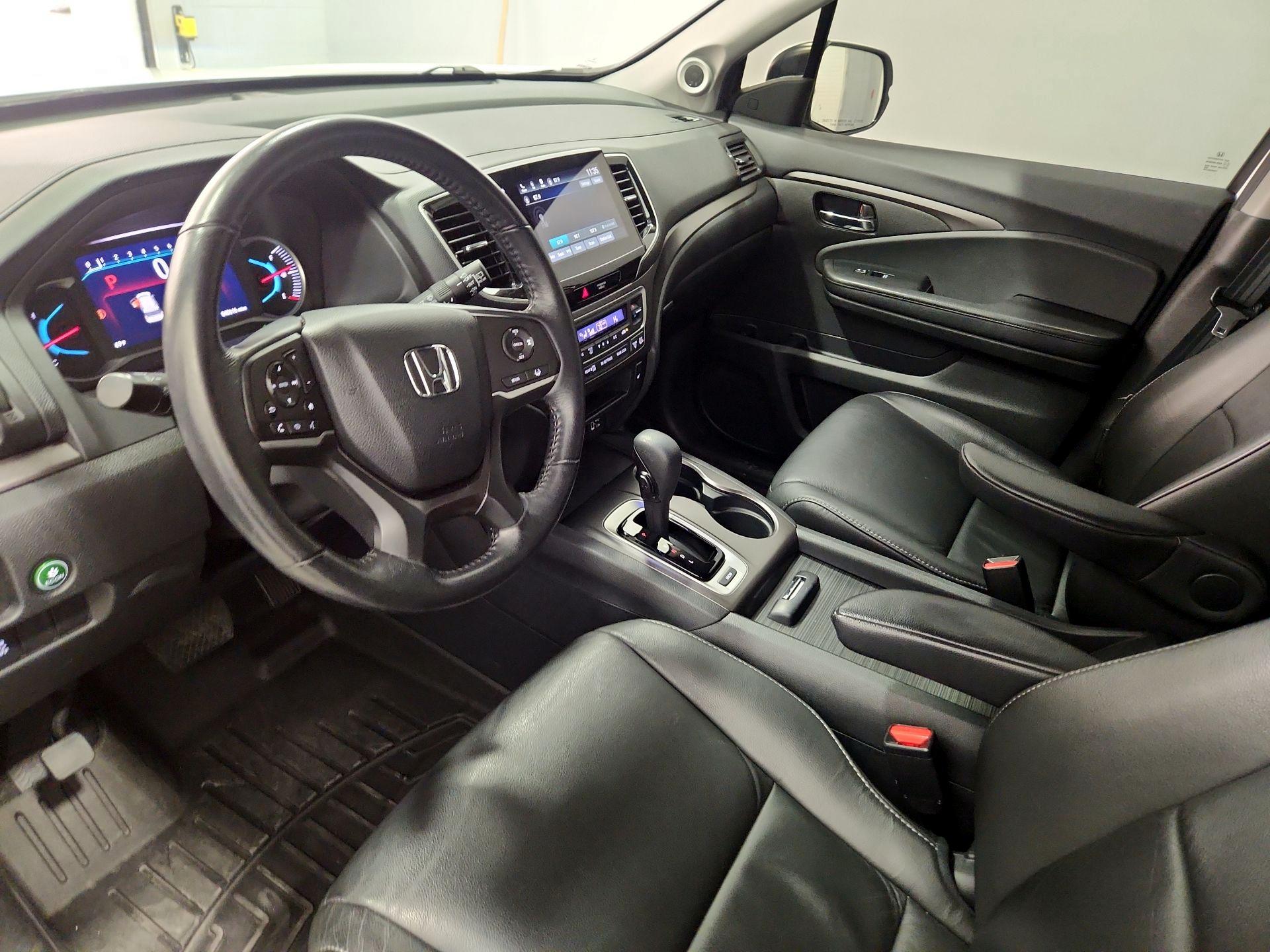 Thumbnail: 2020 Honda Pilot - 11