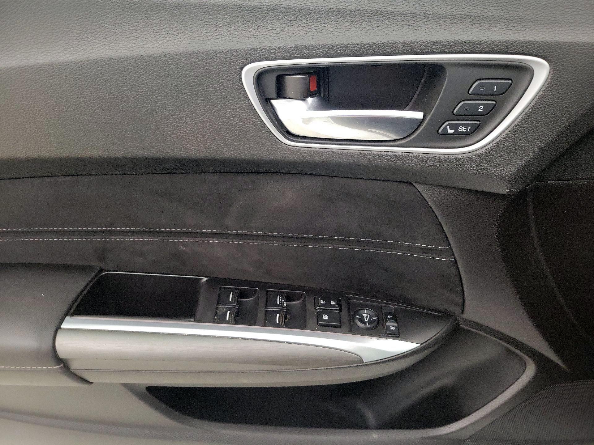 Thumbnail: 2018 Acura TLX - 12