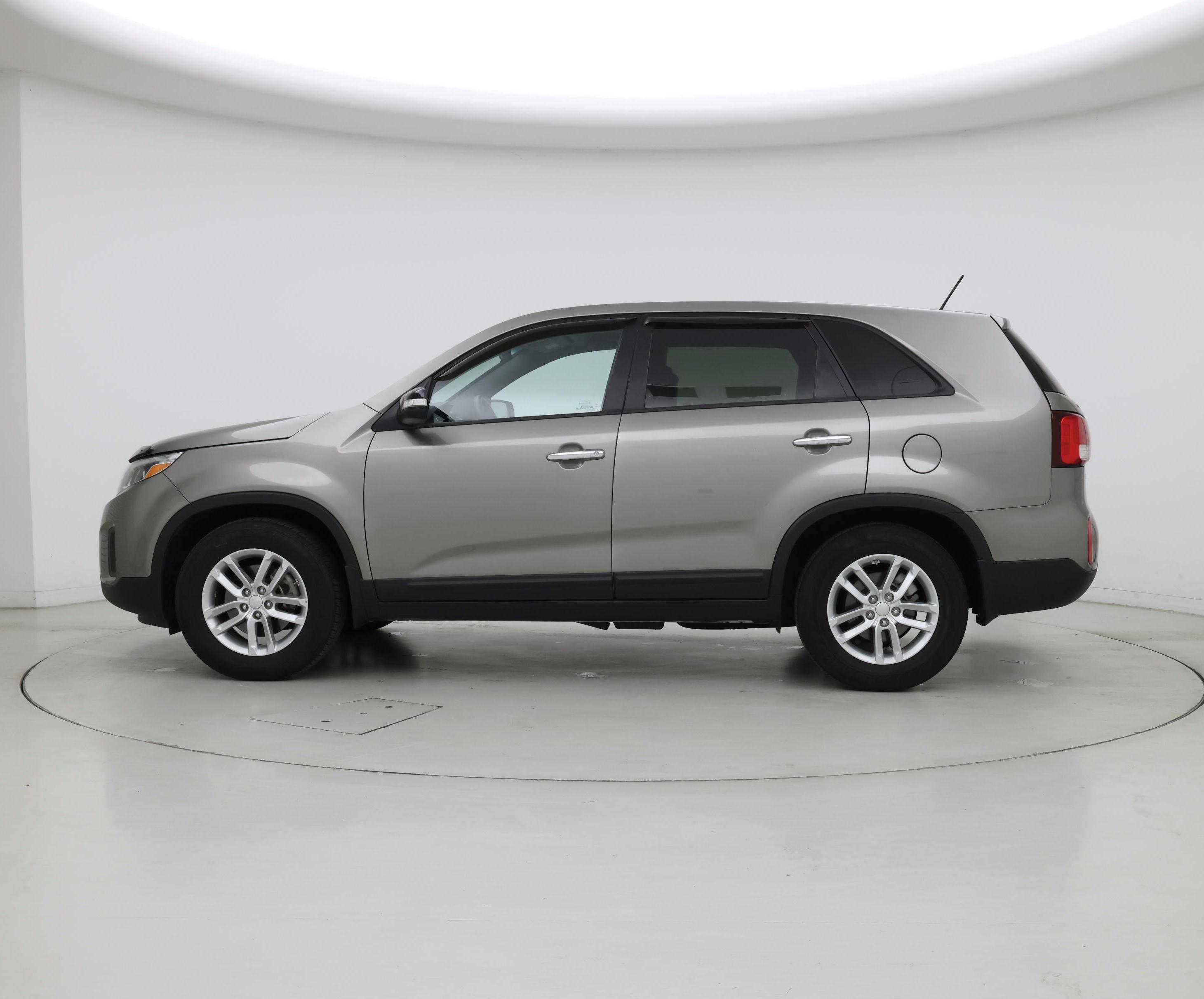 Thumbnail: 2015 Kia Sorento - 3